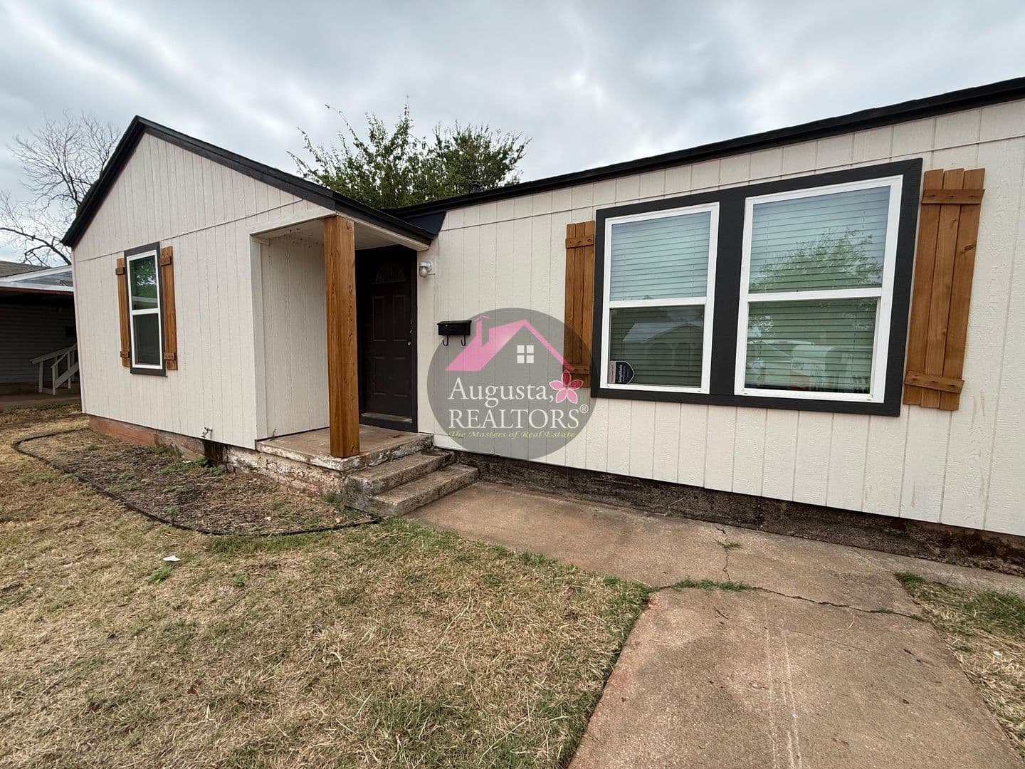 Abilene House: 1482 Burger - 1482 Burger
