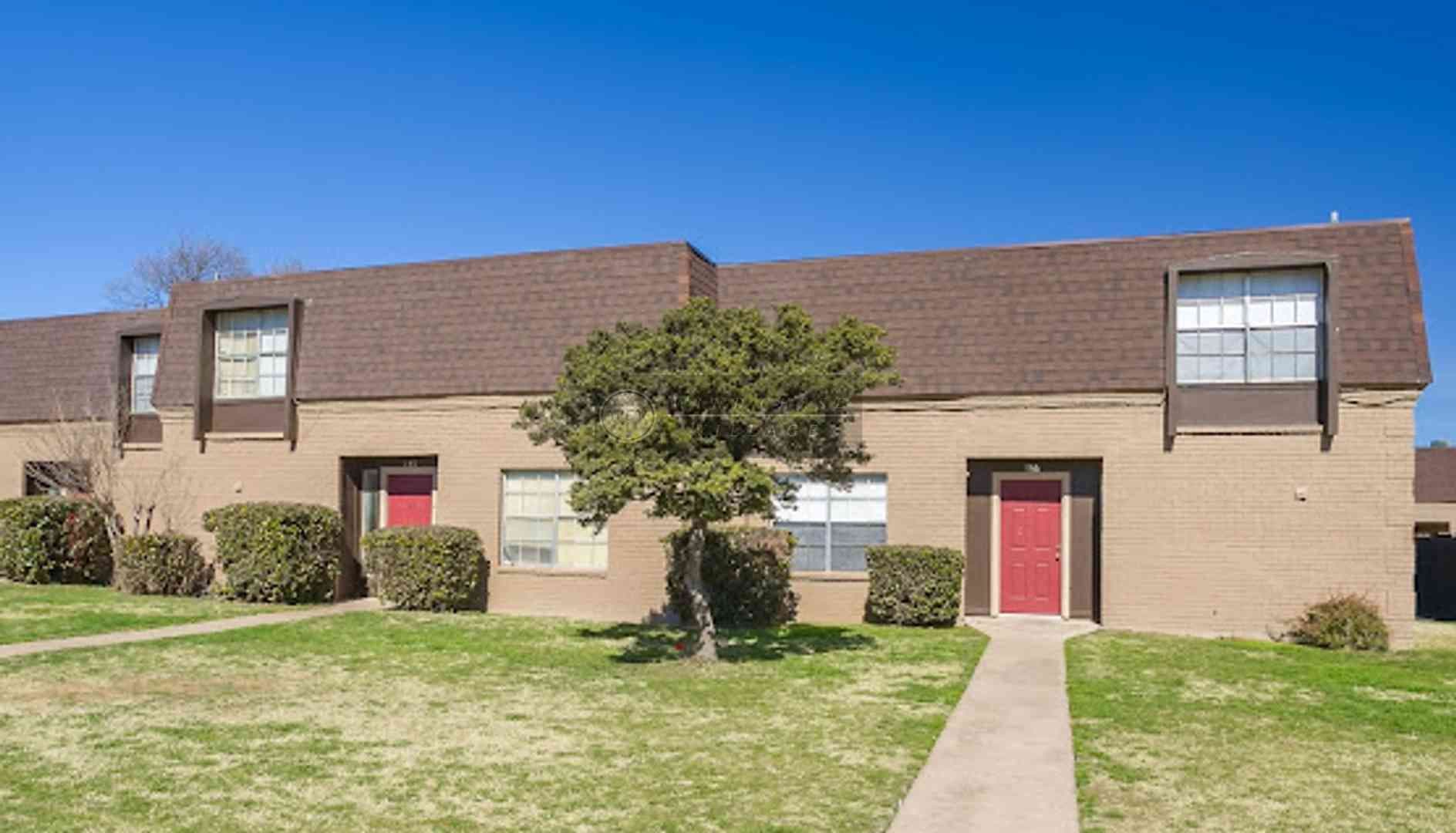 Abilene Apartment: 2400 Buffalo Gap Road -
