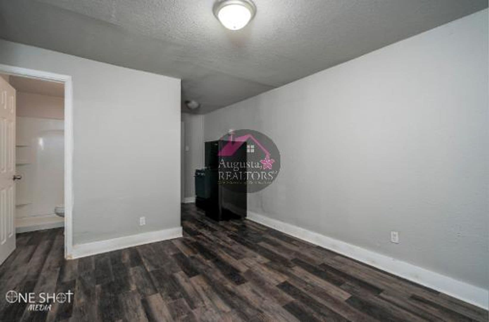 Abilene Apartment: 526 EN 7th