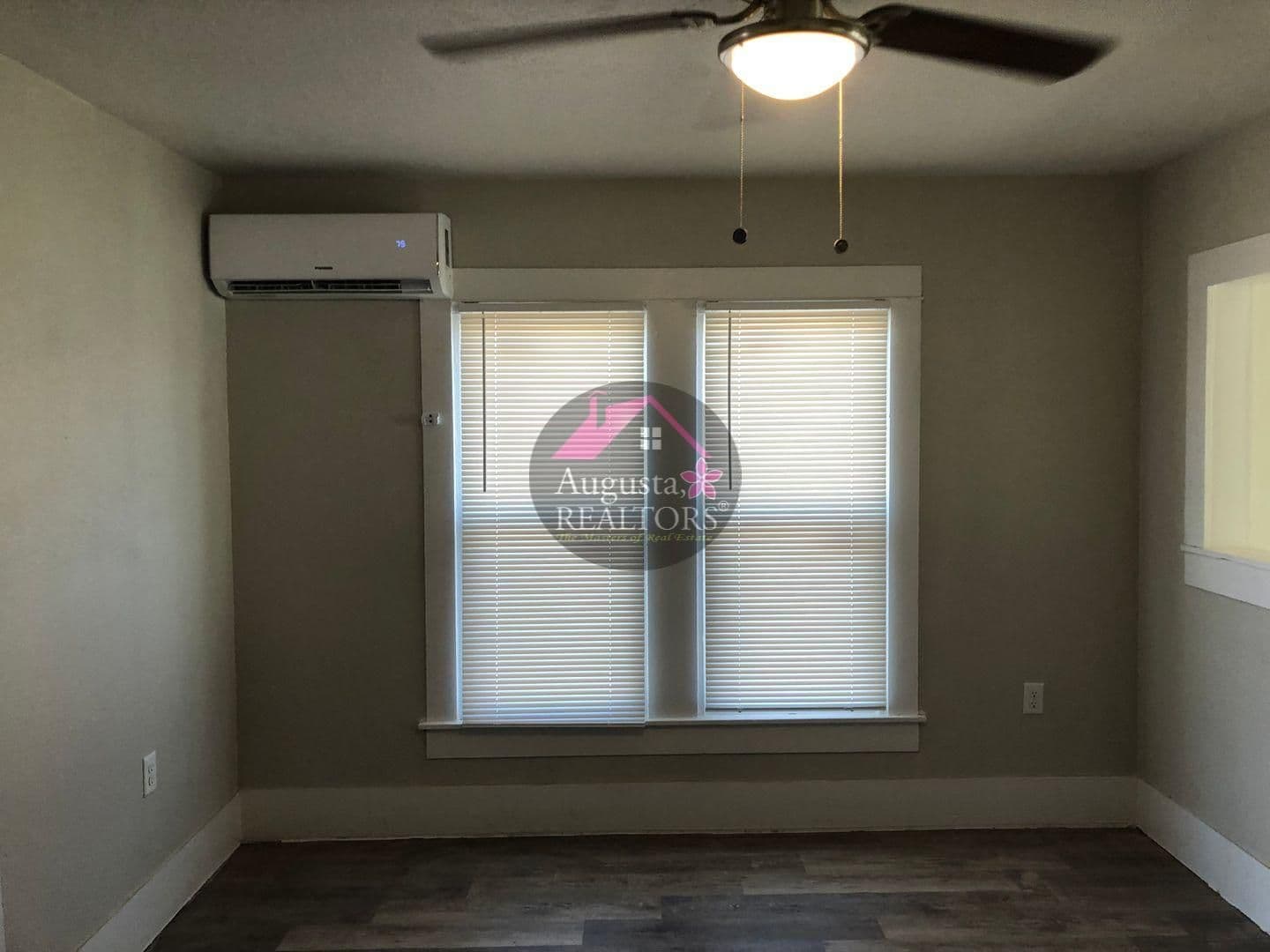 Coleman Apartment: 502 Cottonwood St.