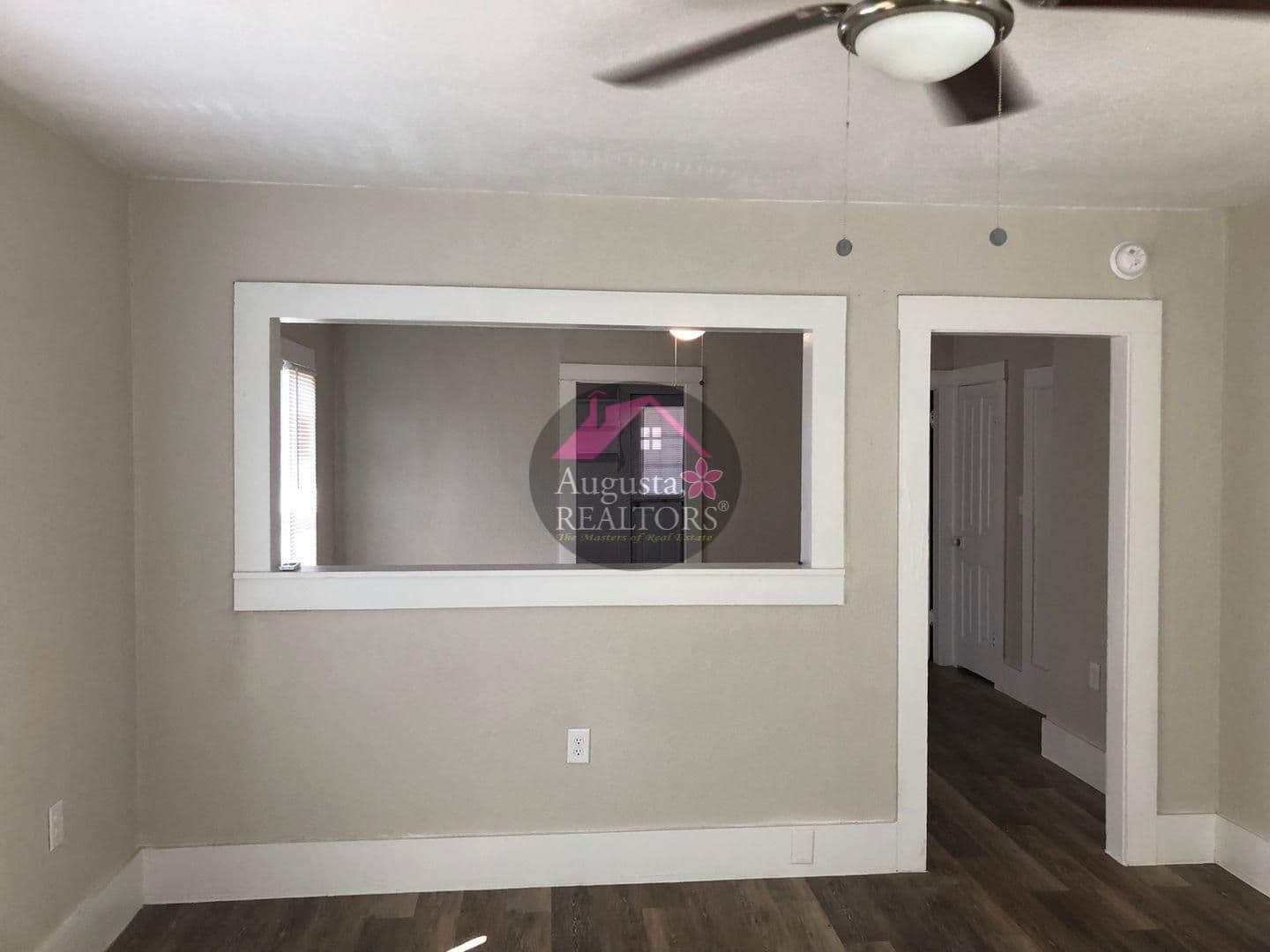 Coleman Apartment: 502 Cottonwood St.