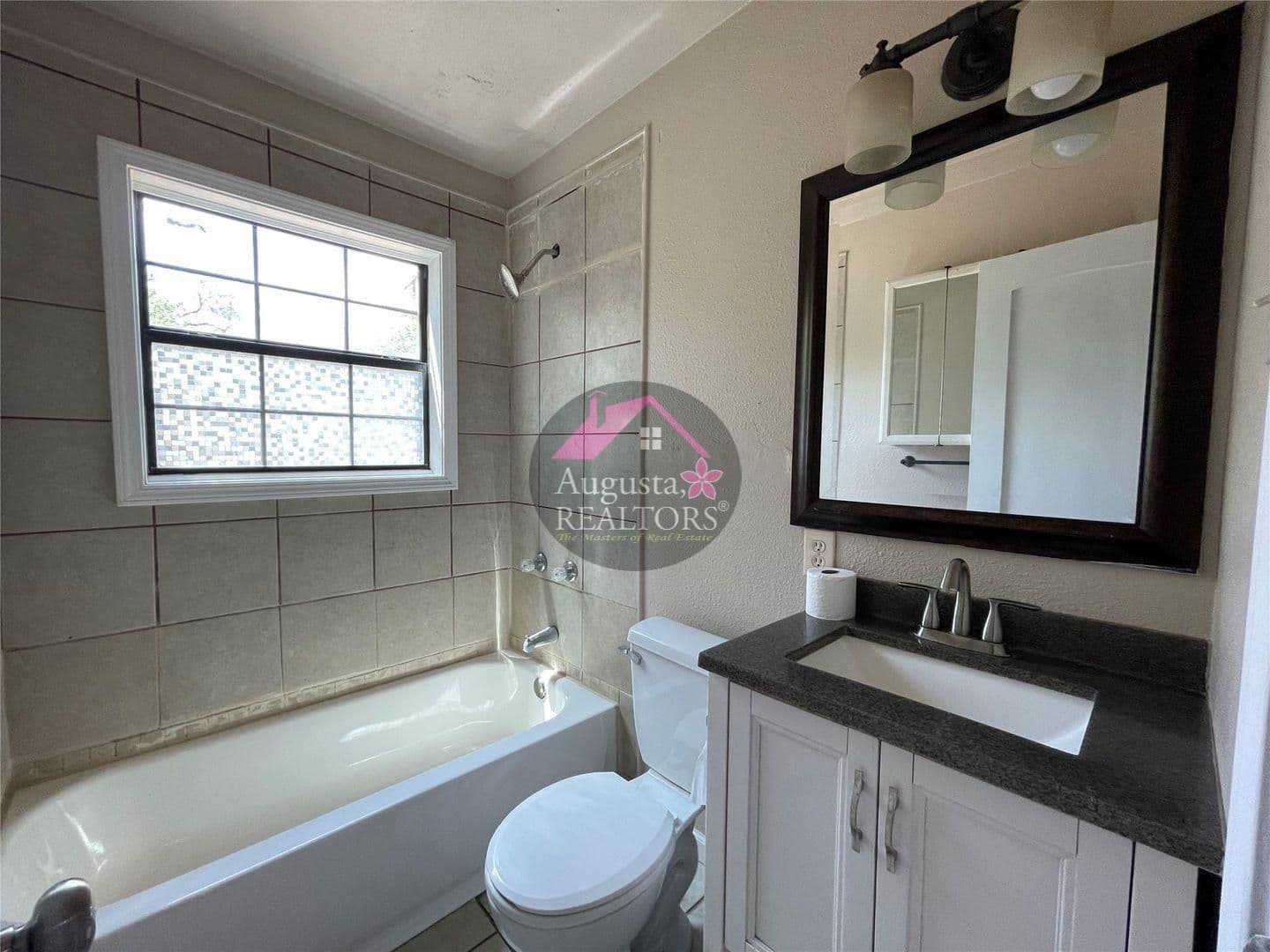 Abilene House: 2210 Vine