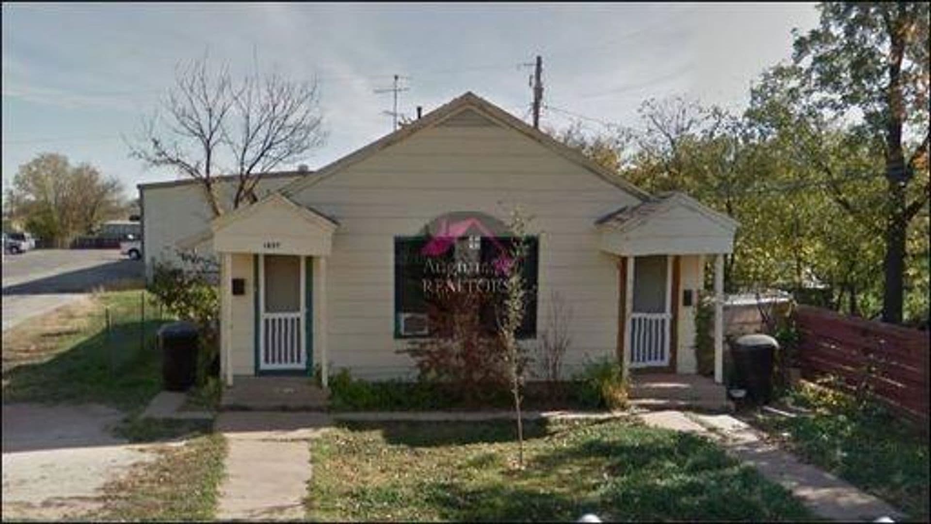 Abilene Apartment: 1457/1459 Peach