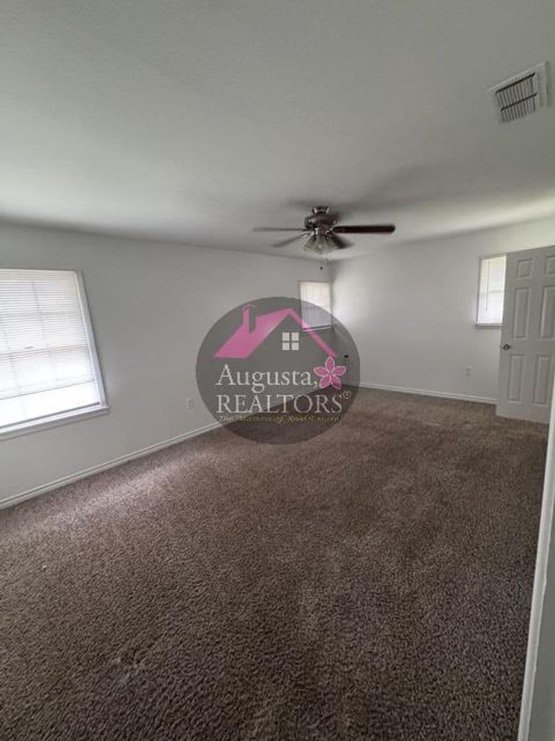 Abilene House: 2626 Garfield Avenue