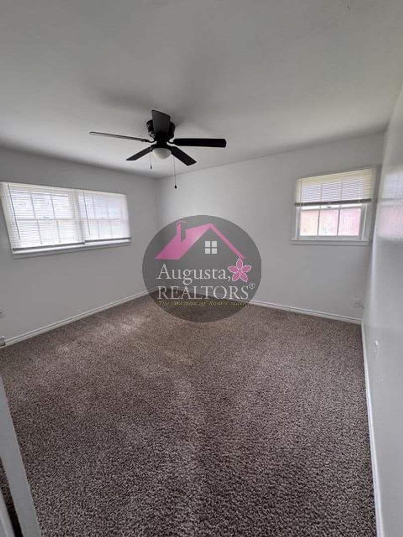 Abilene House: 2626 Garfield Avenue