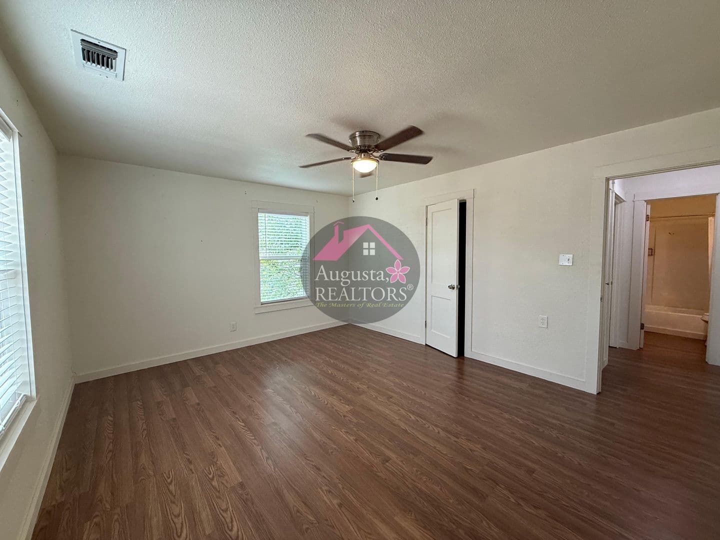 Abilene House: 1482 Burger - 1482 Burger