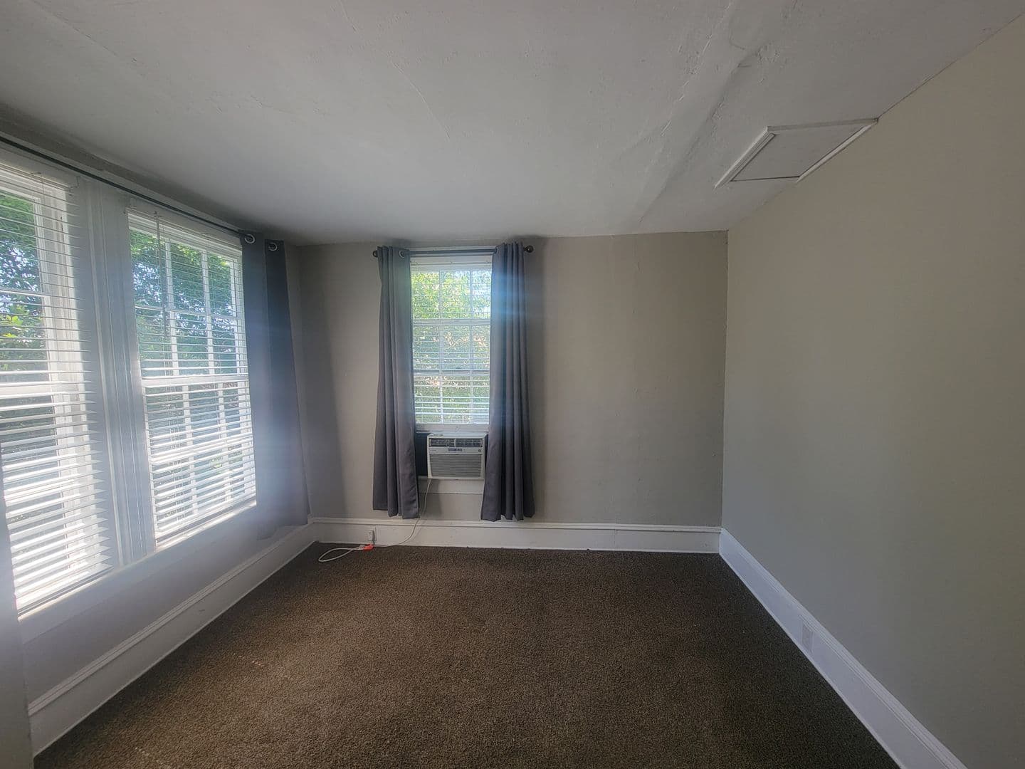 Augusta Apartment: 1330 Wingfield St