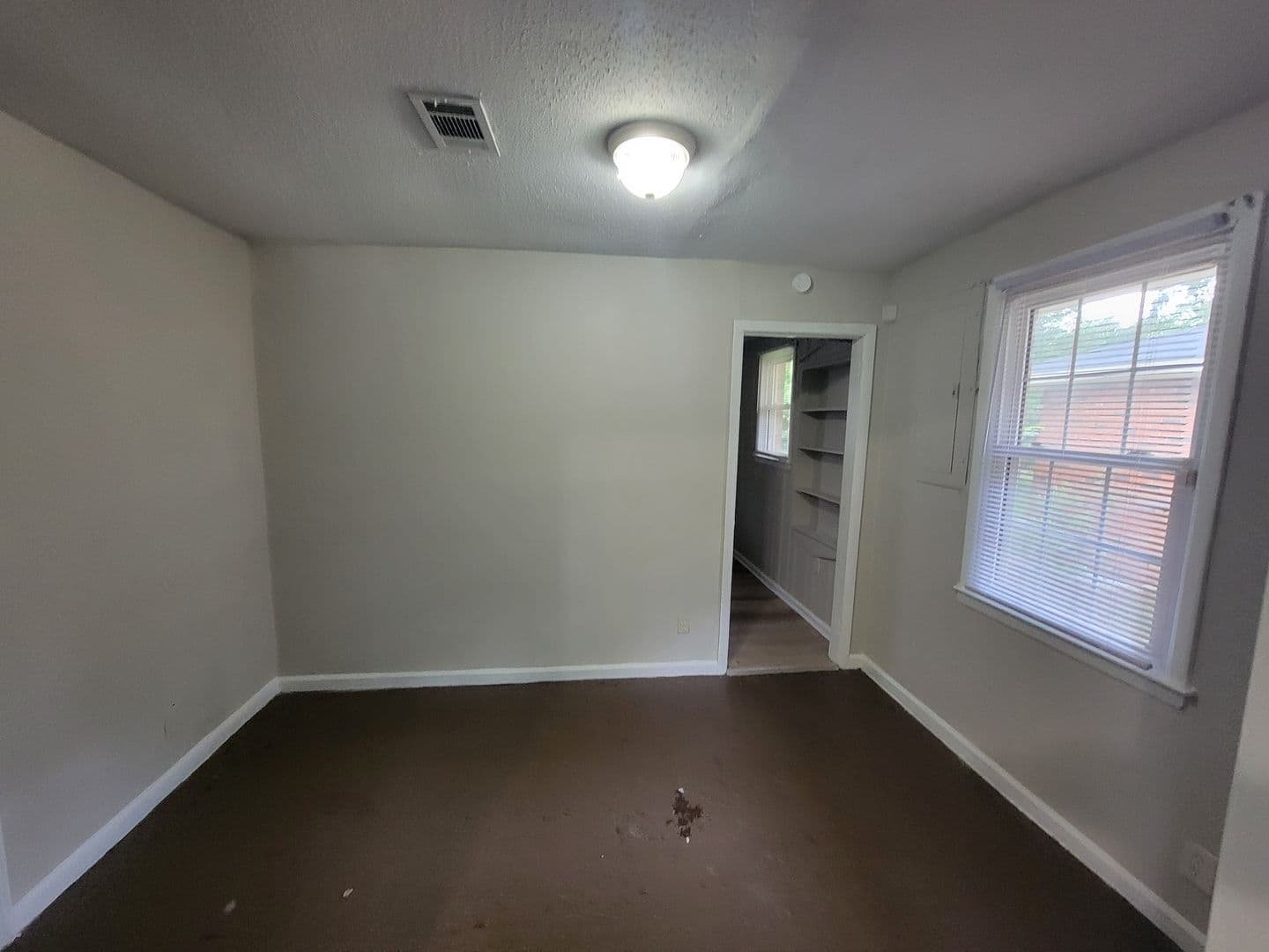 Augusta House: 2111 Dyer Street