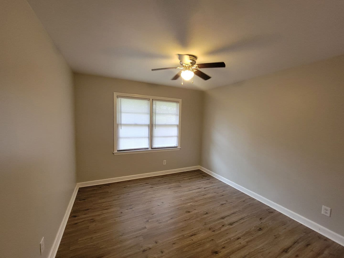 Augusta House: 2441 Dickey Rd