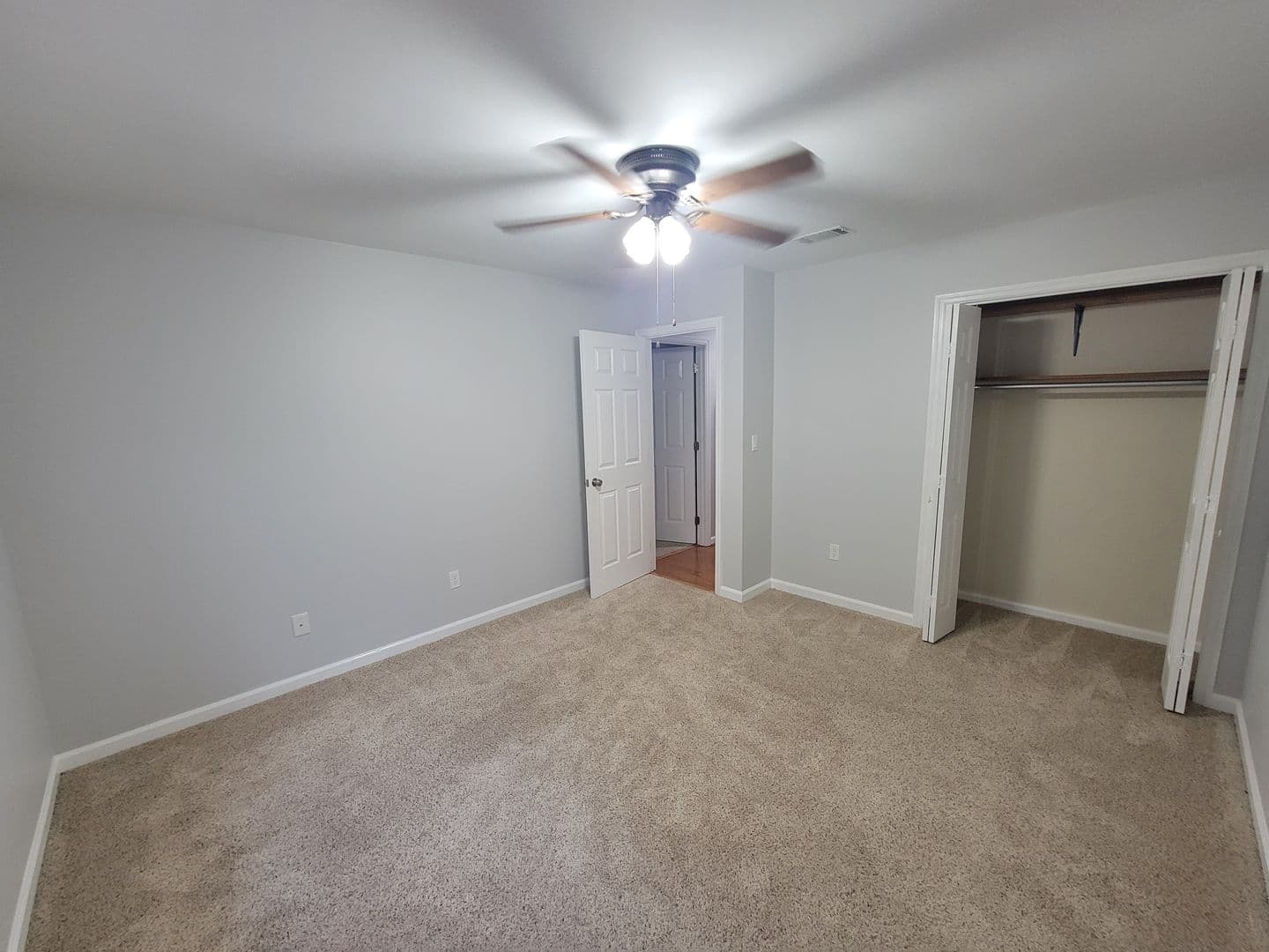 Augusta House: 2910 Pointewest Dr