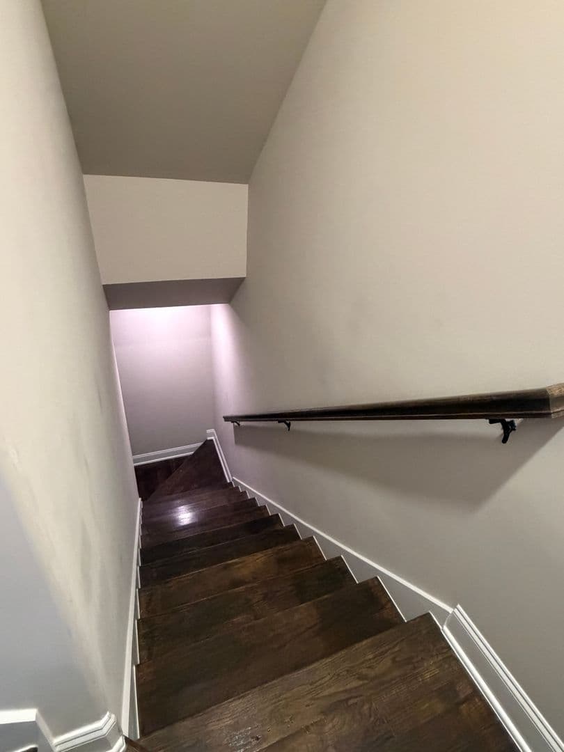 Evans House: 3500 Hilltop Trail
