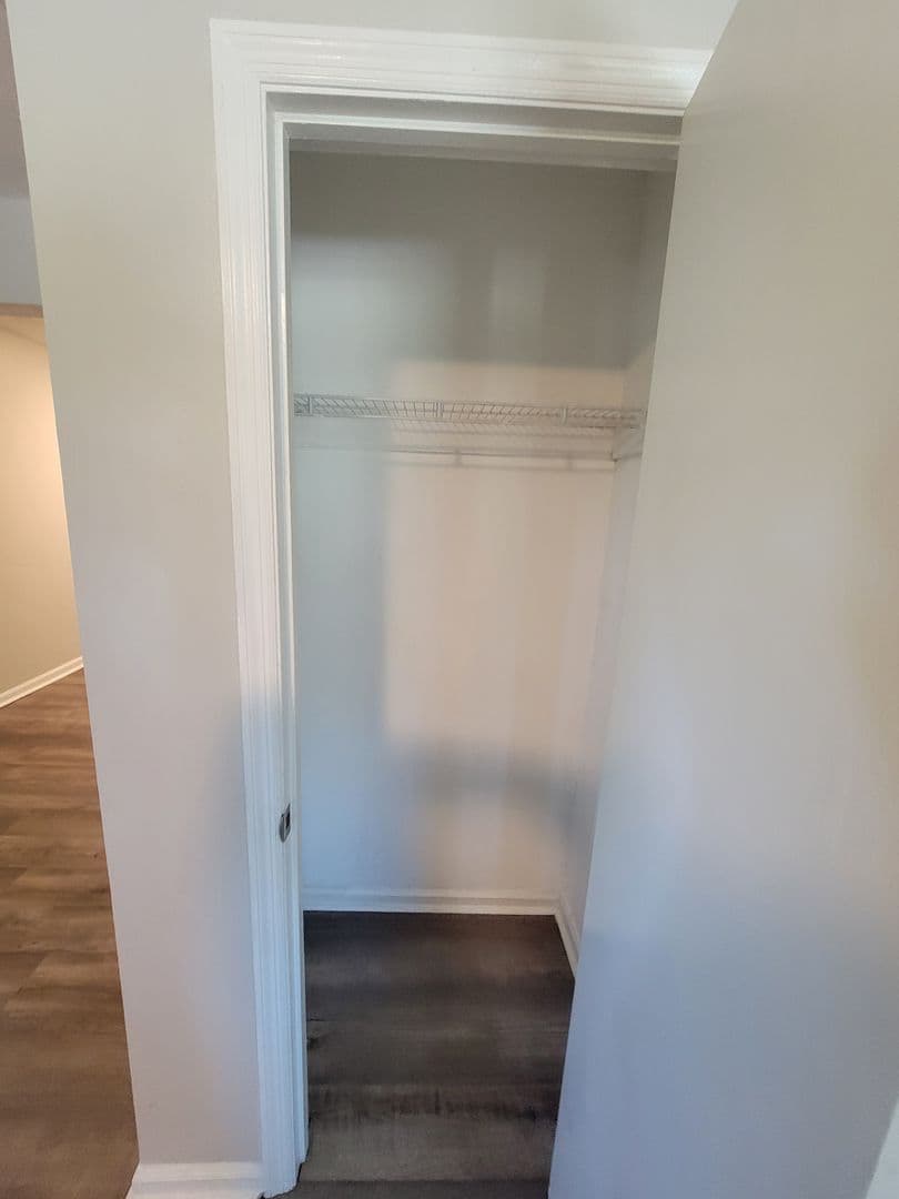 Augusta Apartment: ~112 3rd Street