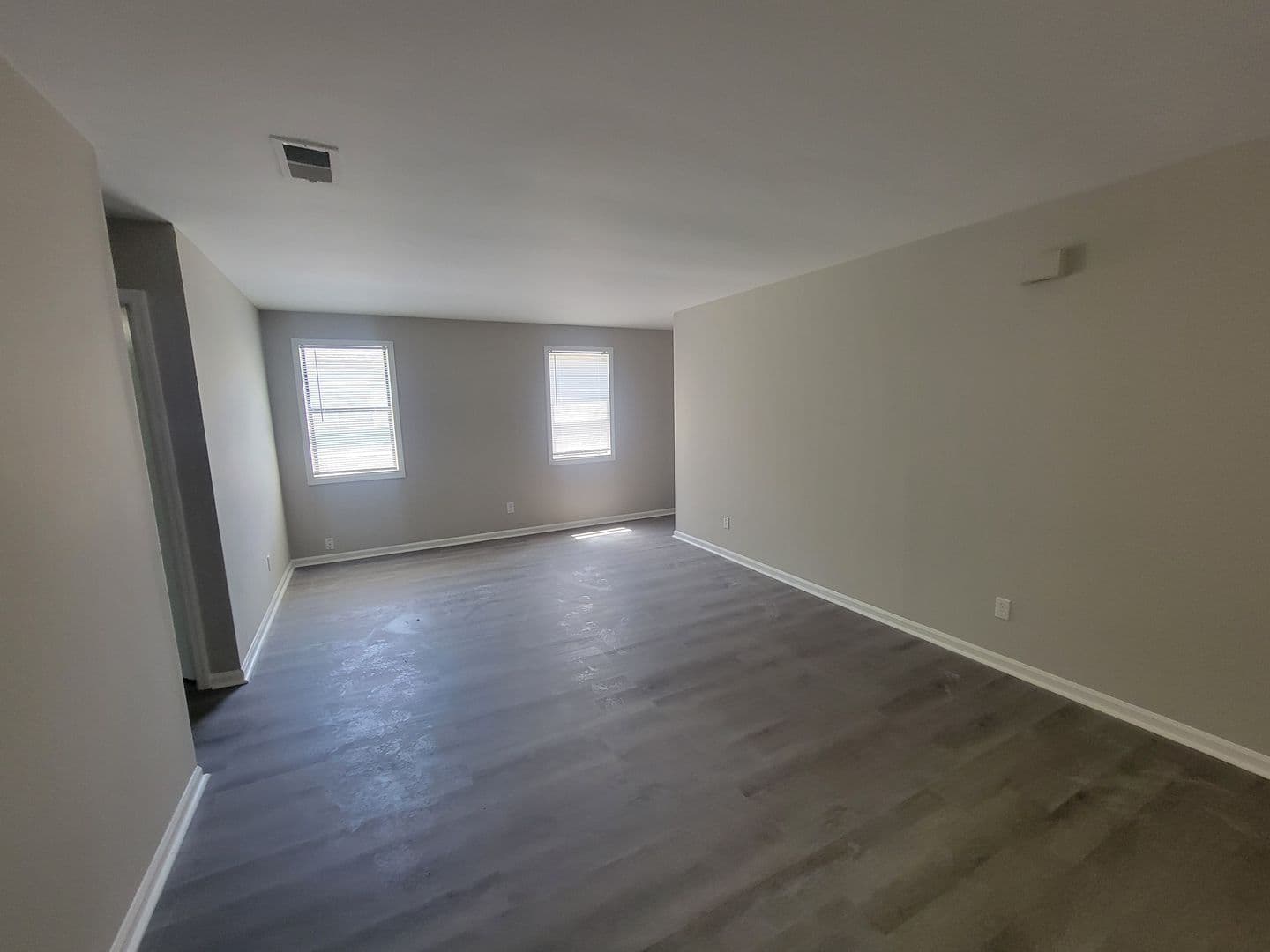 Aiken Apartment: 1546 Hamilton Dr - 202