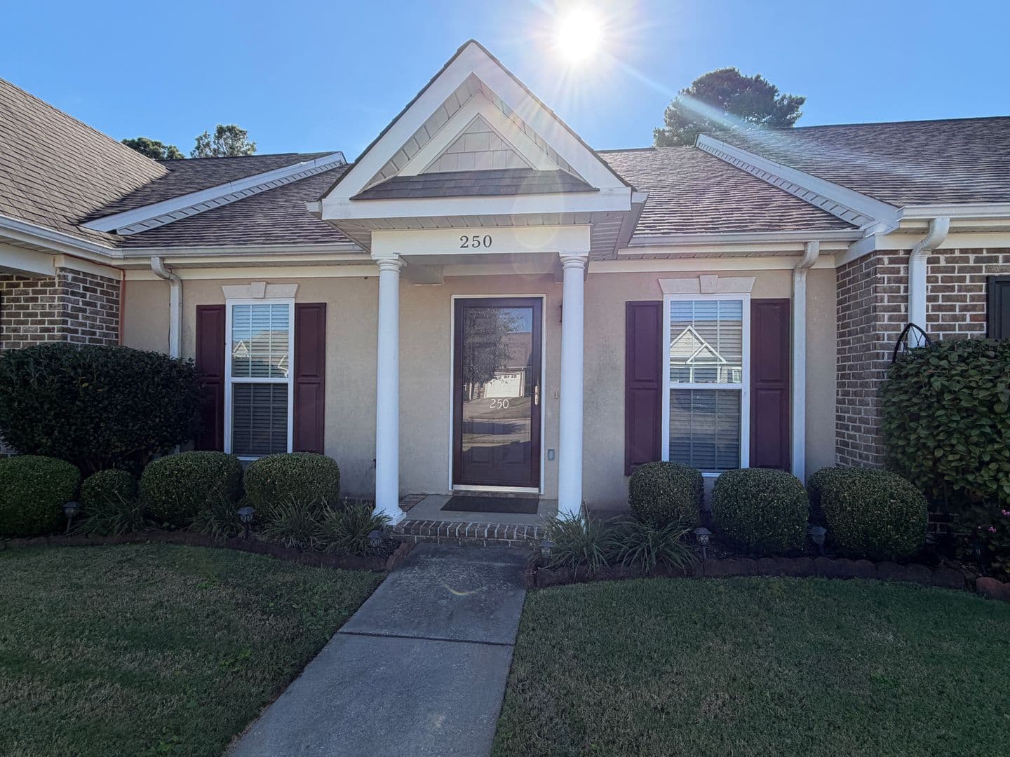 North Augusta House: 250 Orchard Way