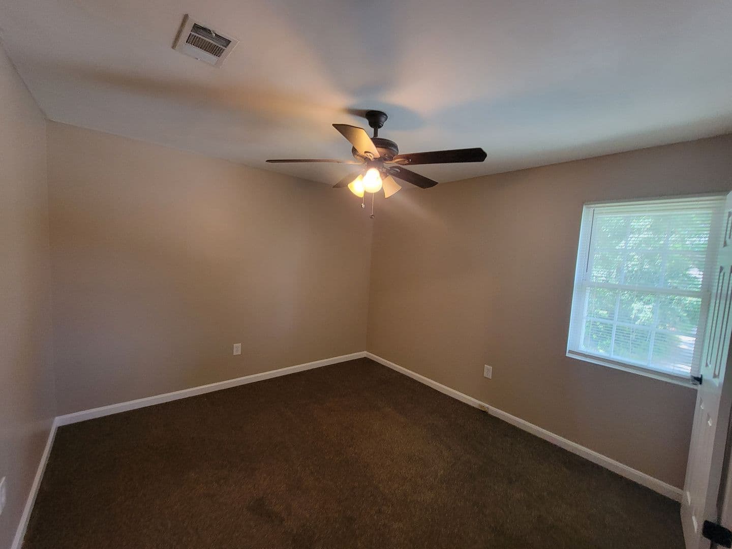 Augusta House: 2309 Creek View Dr