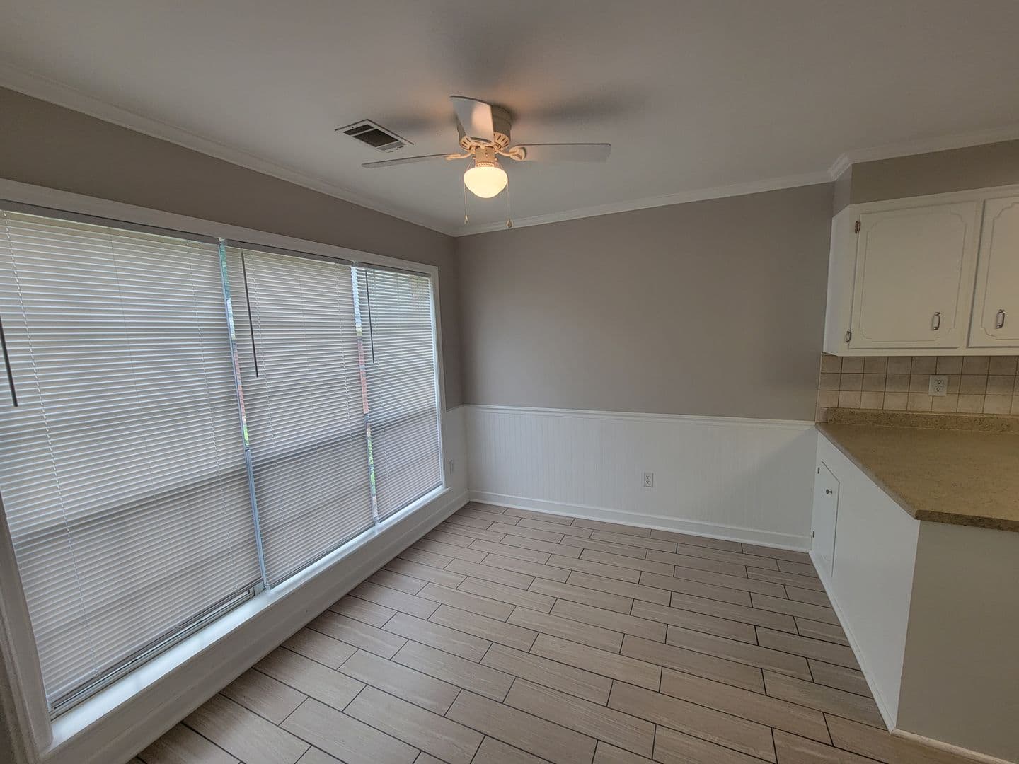 Augusta House: 2910 Pointewest Dr
