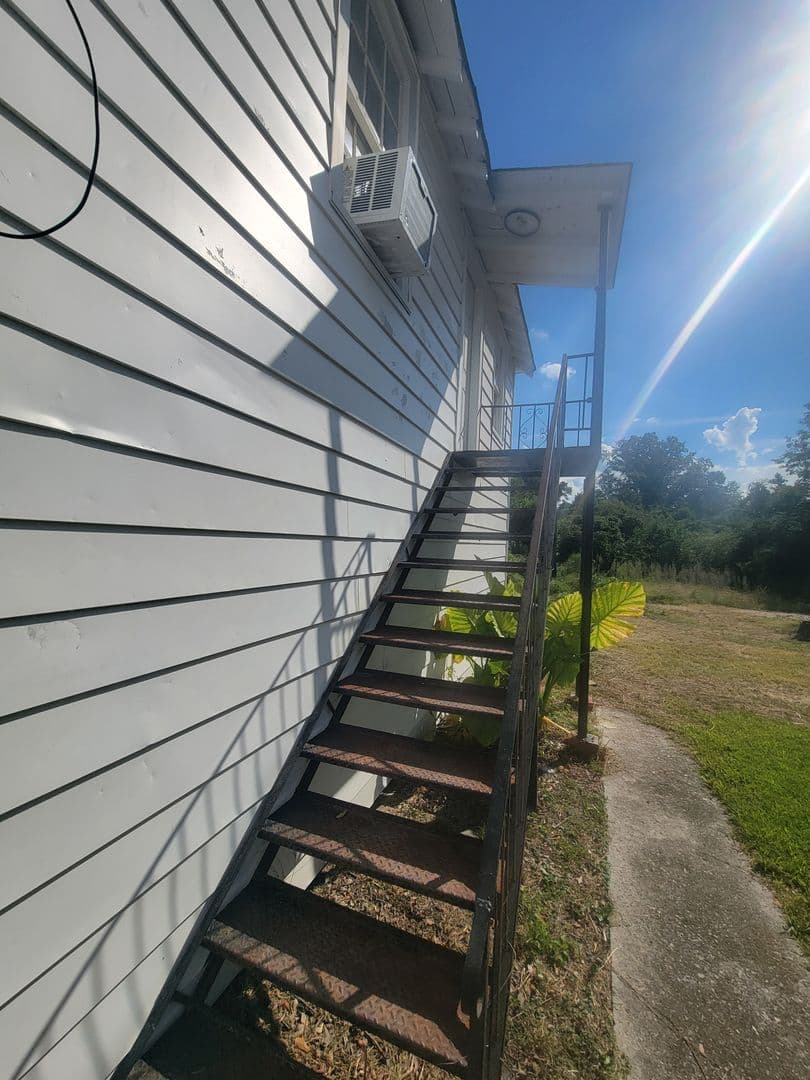 Augusta Apartment: 1951 Barnes Rd