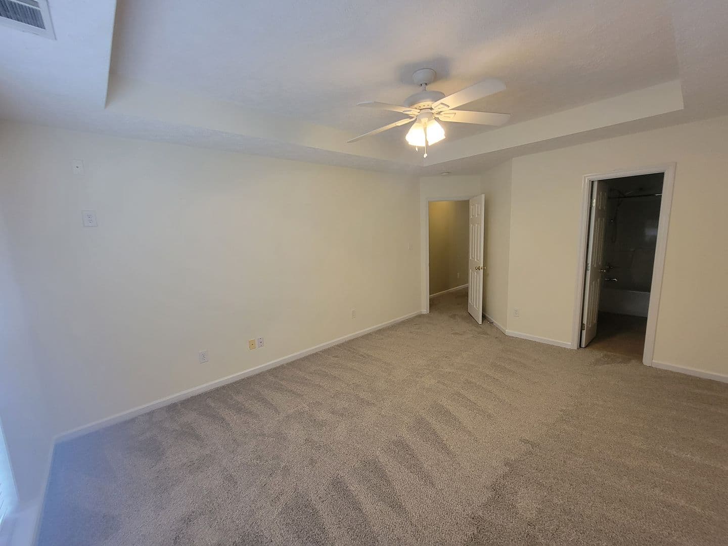 Evans House: 481 Connemara Trl