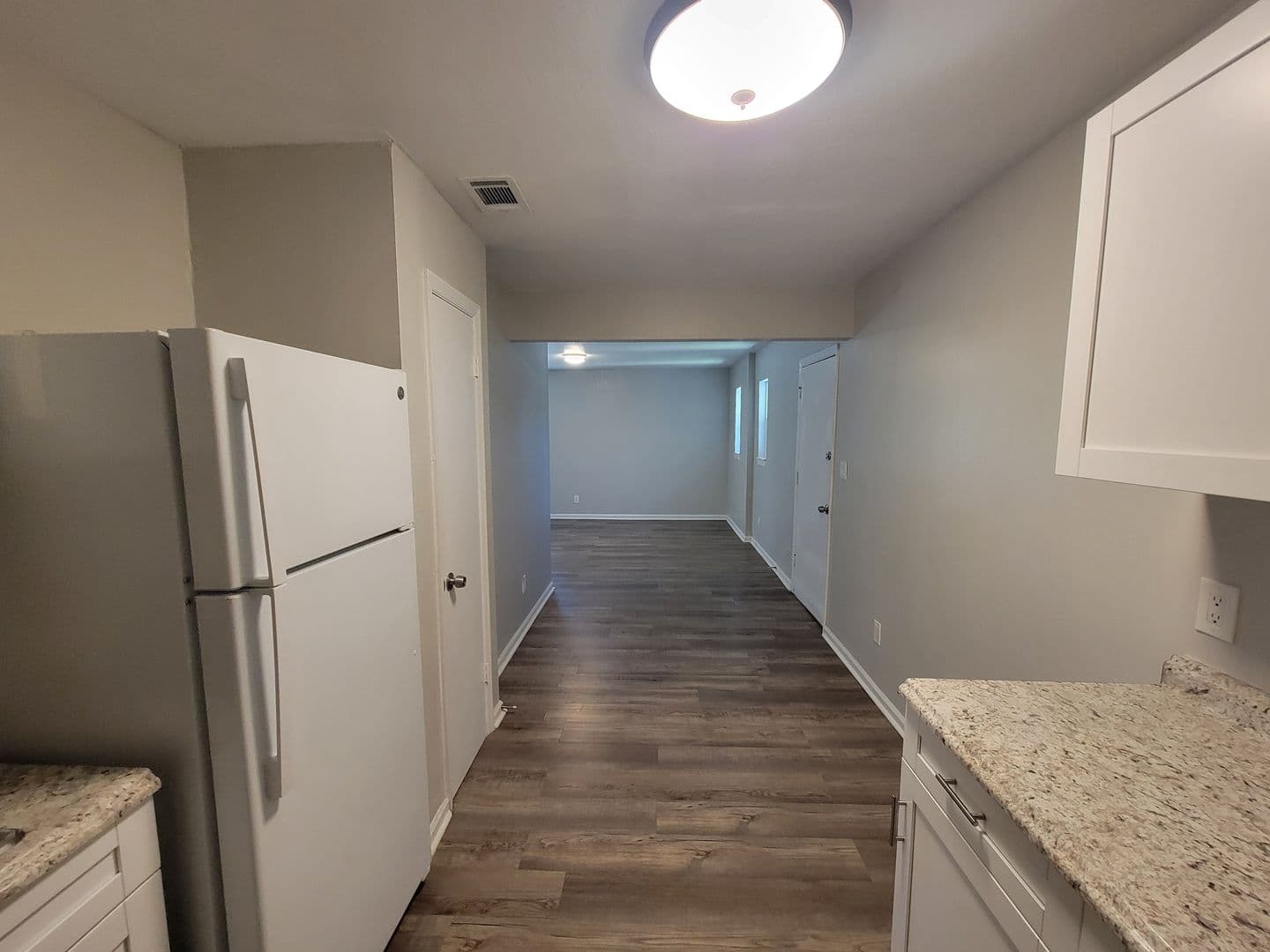 Augusta Apartment: ~112 3rd Street