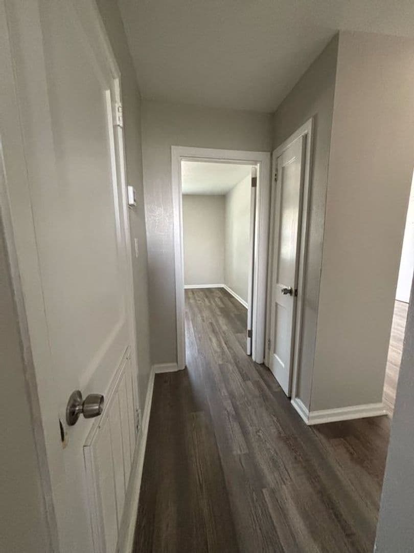 Augusta Apartment: ~110 3rd Street