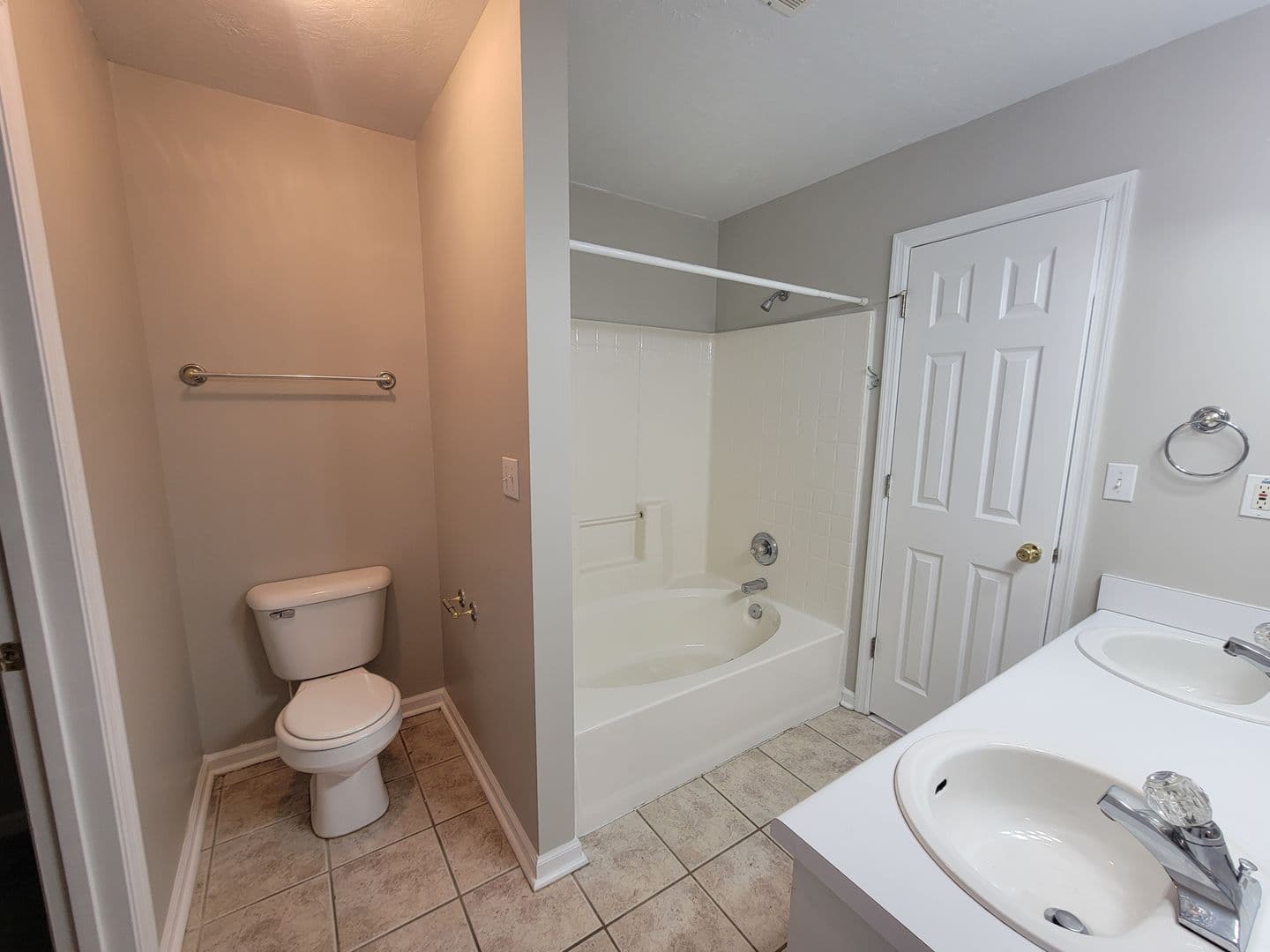 Evans House: 117 Palmer Ct