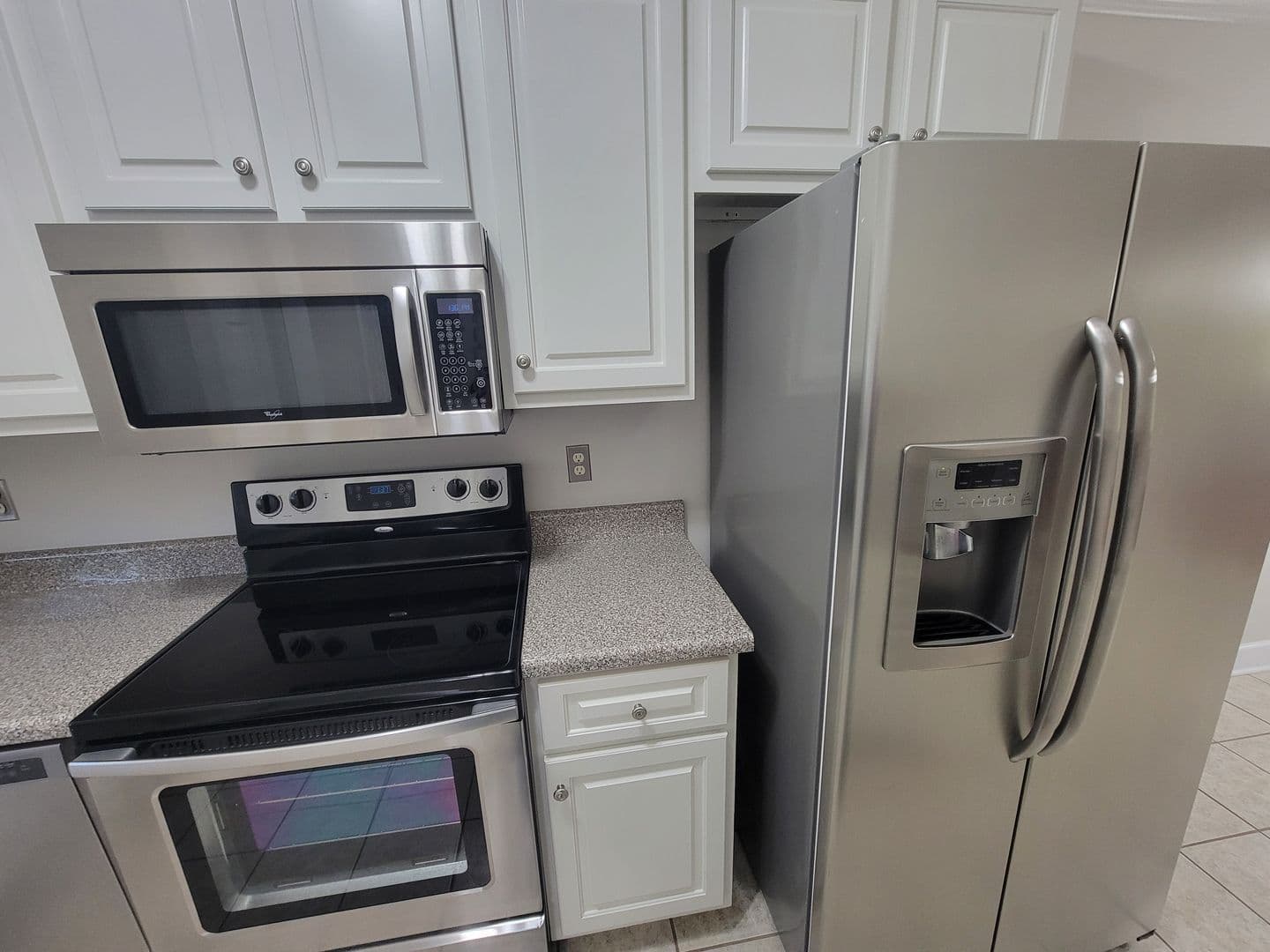 Grovetown House: 392 Bowen Falls