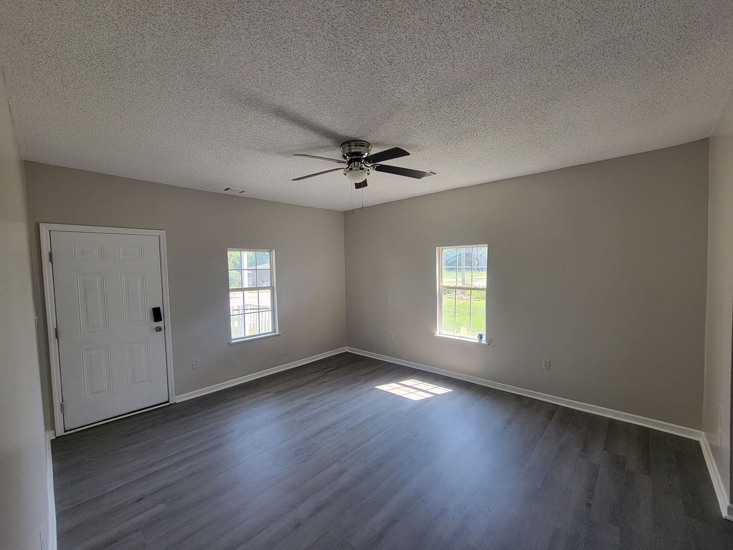 Augusta House: 2015 Grand Blvd