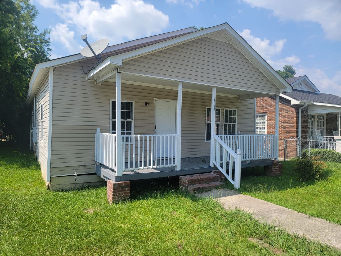 Augusta House: 2015 Grand Blvd