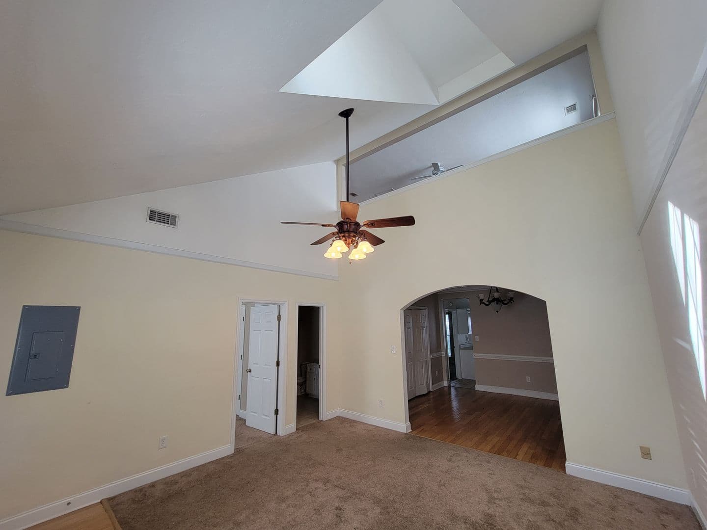 Martinez House: 211 Brook Court