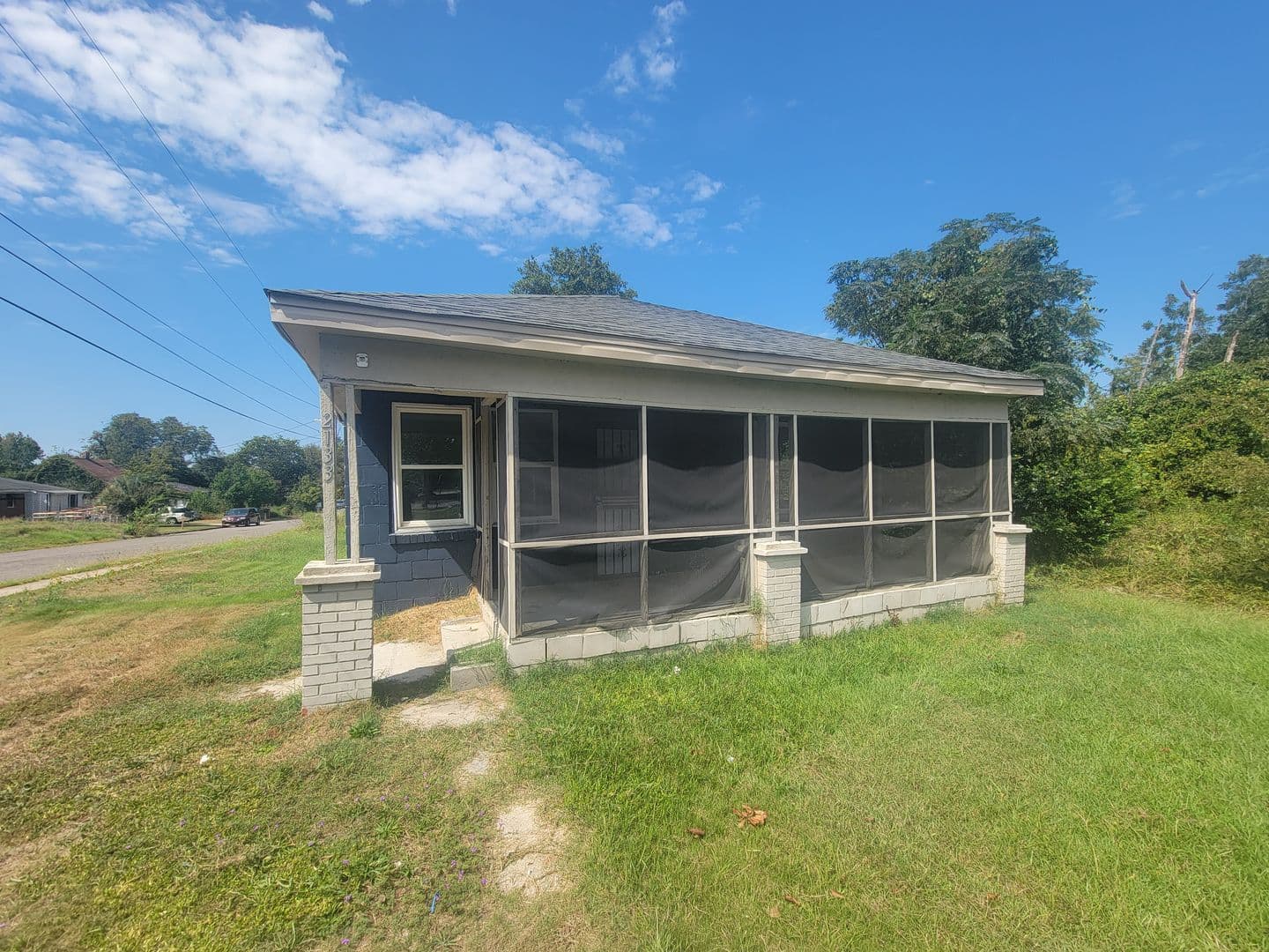 Augusta House: 2133 Grand Boulevard