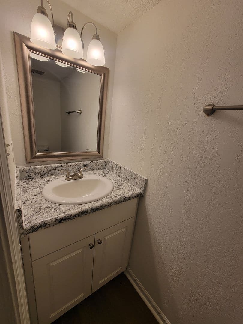 Augusta Apartment: 777 Stevens Creek Road
