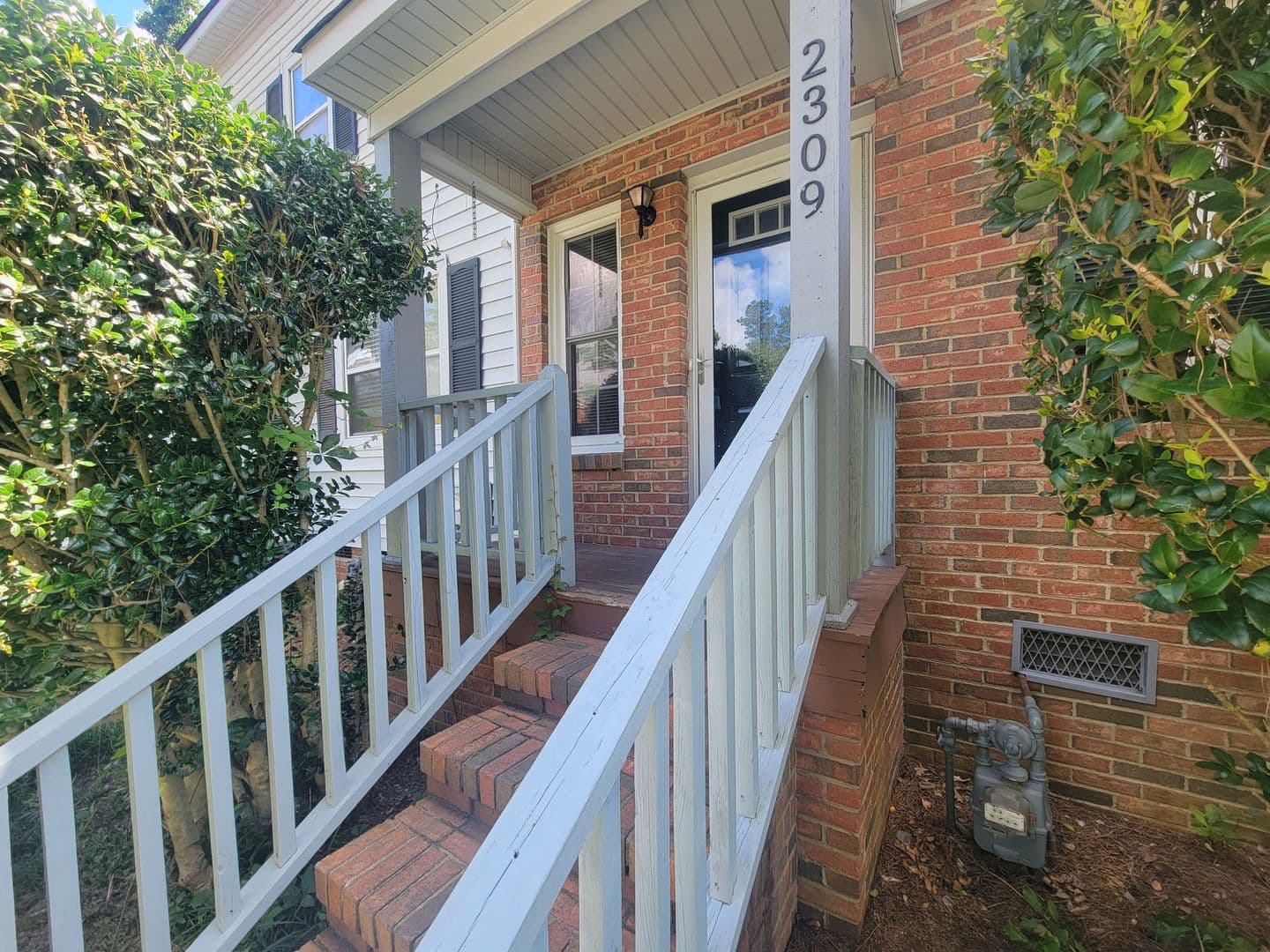 Augusta House: 2309 Creek View Dr