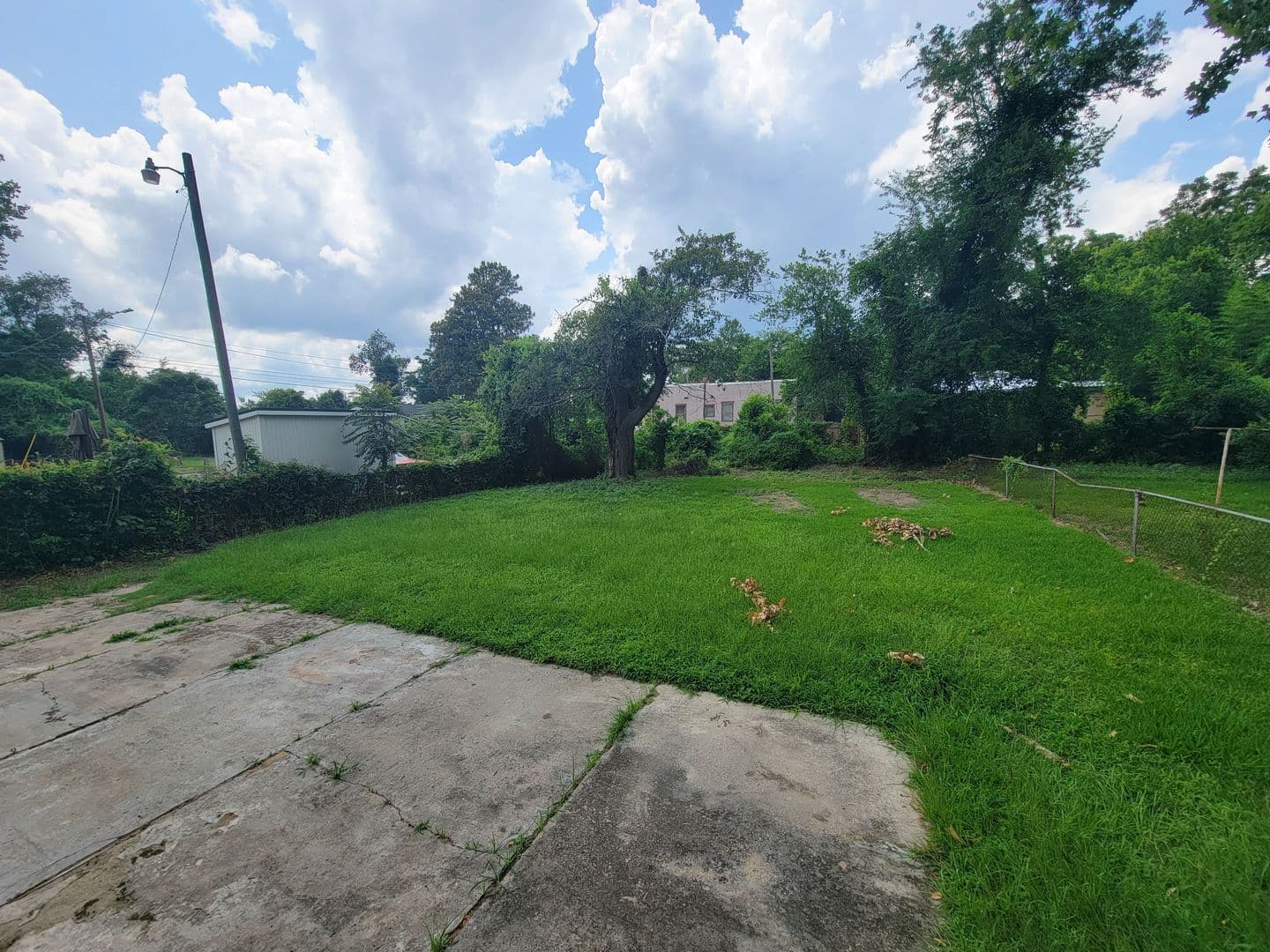 Augusta House: 2111 Dyer Street