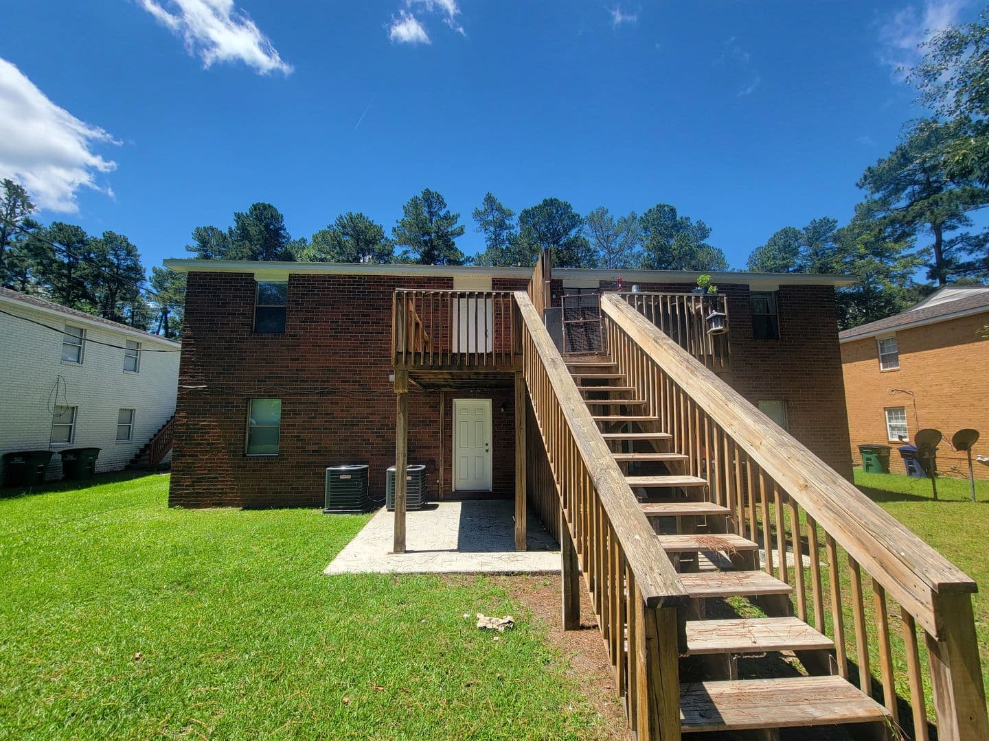 Aiken Apartment: 1546 Hamilton Dr - 202