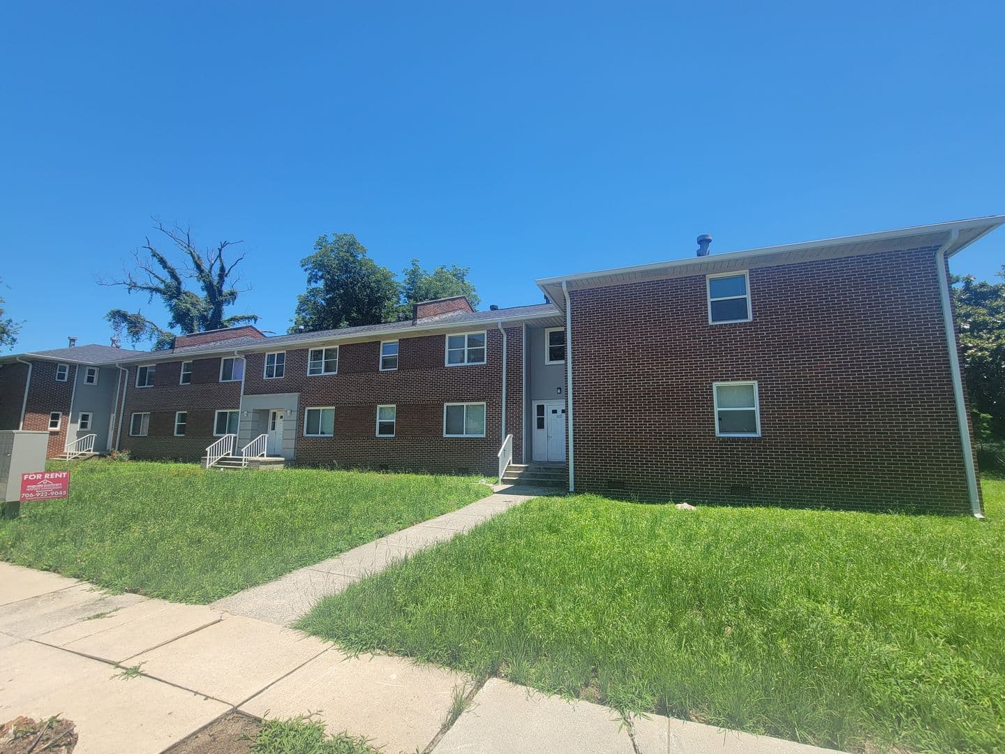 Augusta Apartment: ~112 3rd Street
