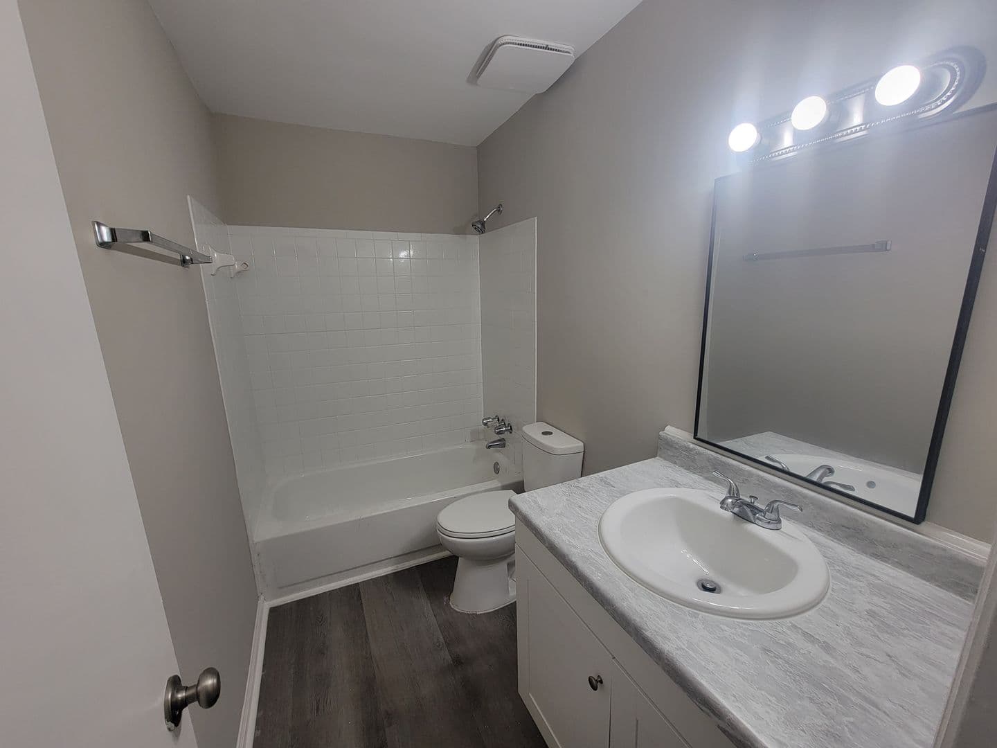 Aiken Apartment: 1546 Hamilton Dr - 202
