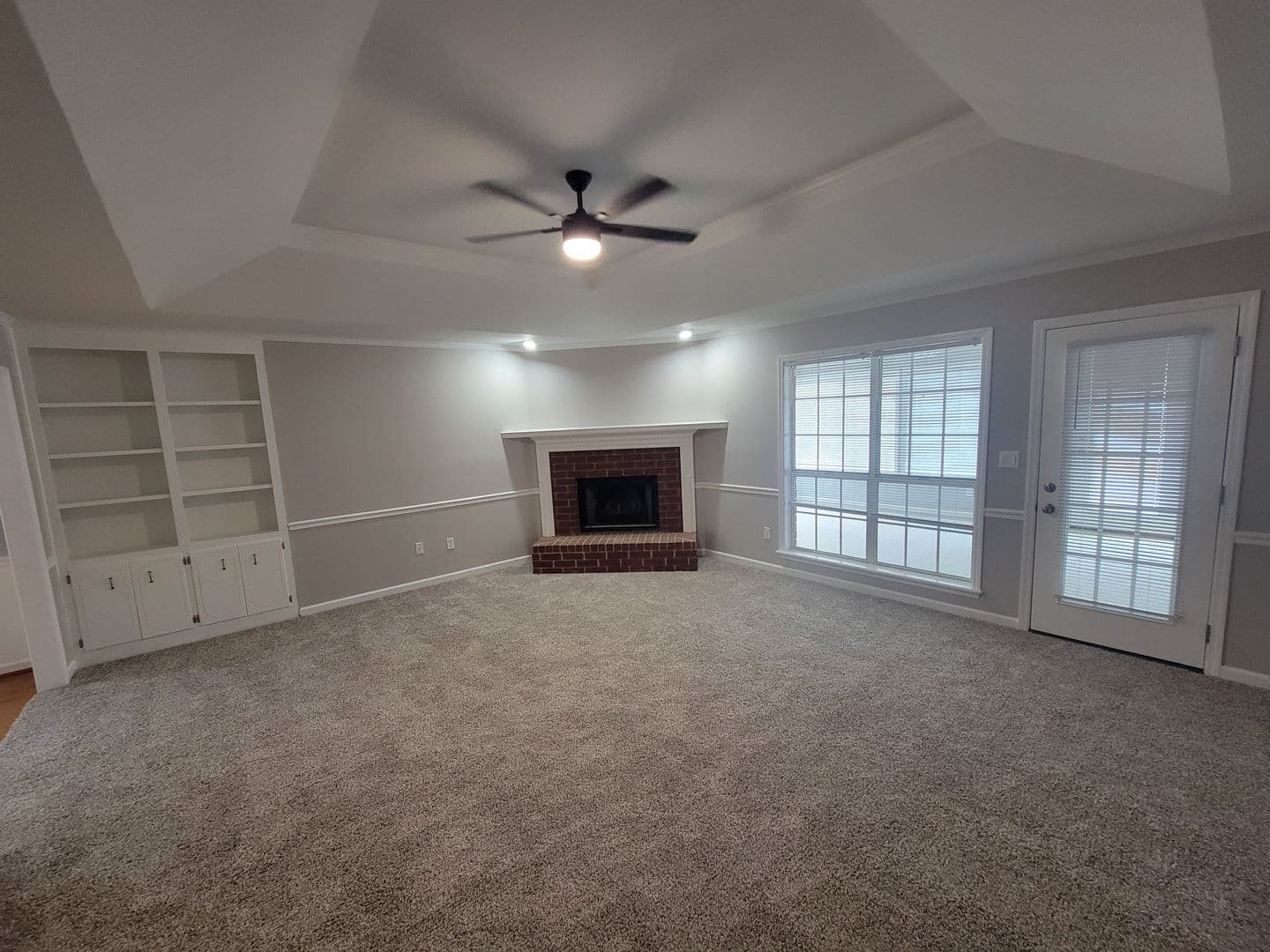 Augusta House: 2910 Pointewest Dr