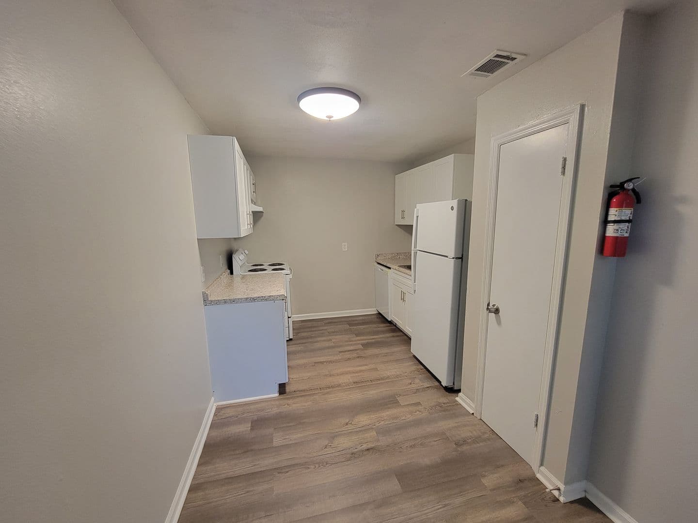 Augusta Apartment: ~112 3rd Street