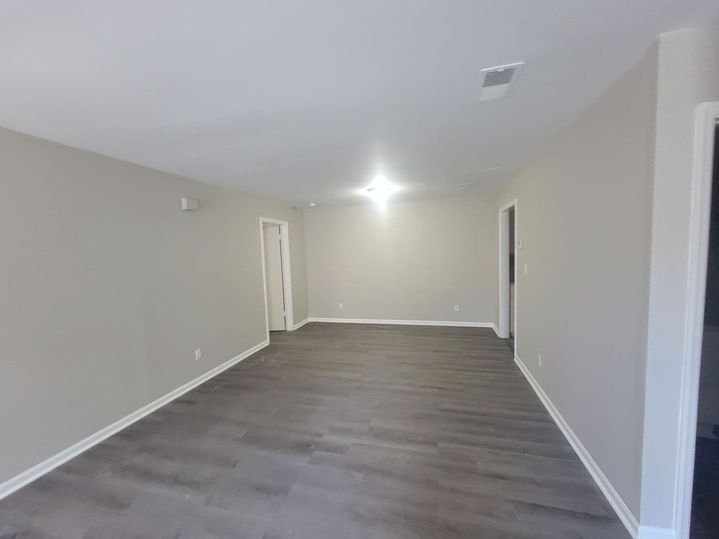 Aiken Apartment: 1546 Hamilton Dr - 202