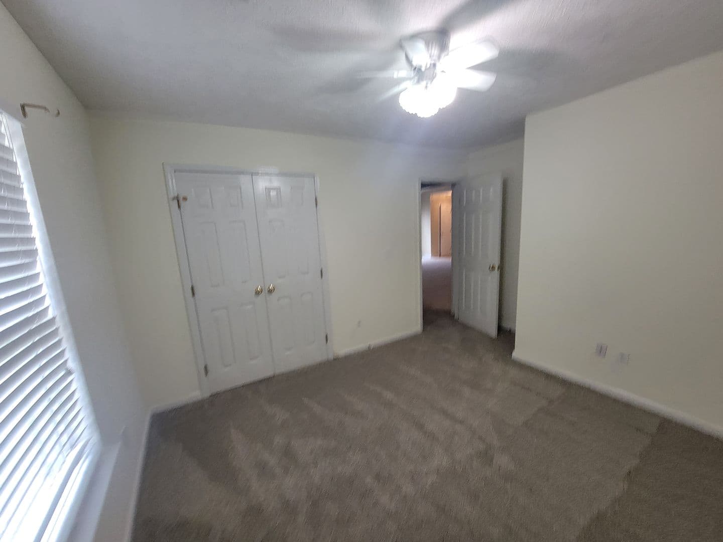 Evans House: 481 Connemara Trl