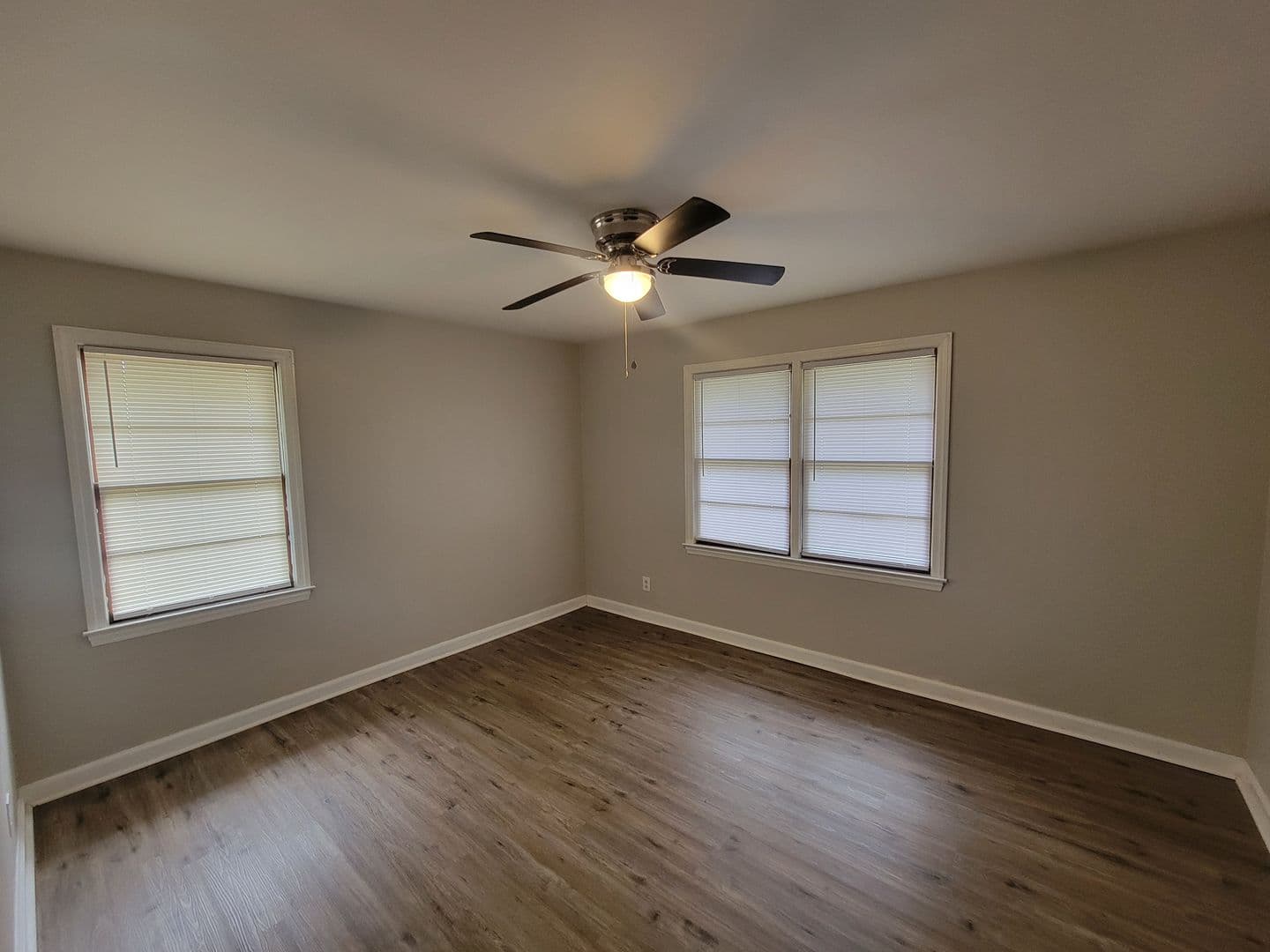 Augusta House: 2441 Dickey Rd