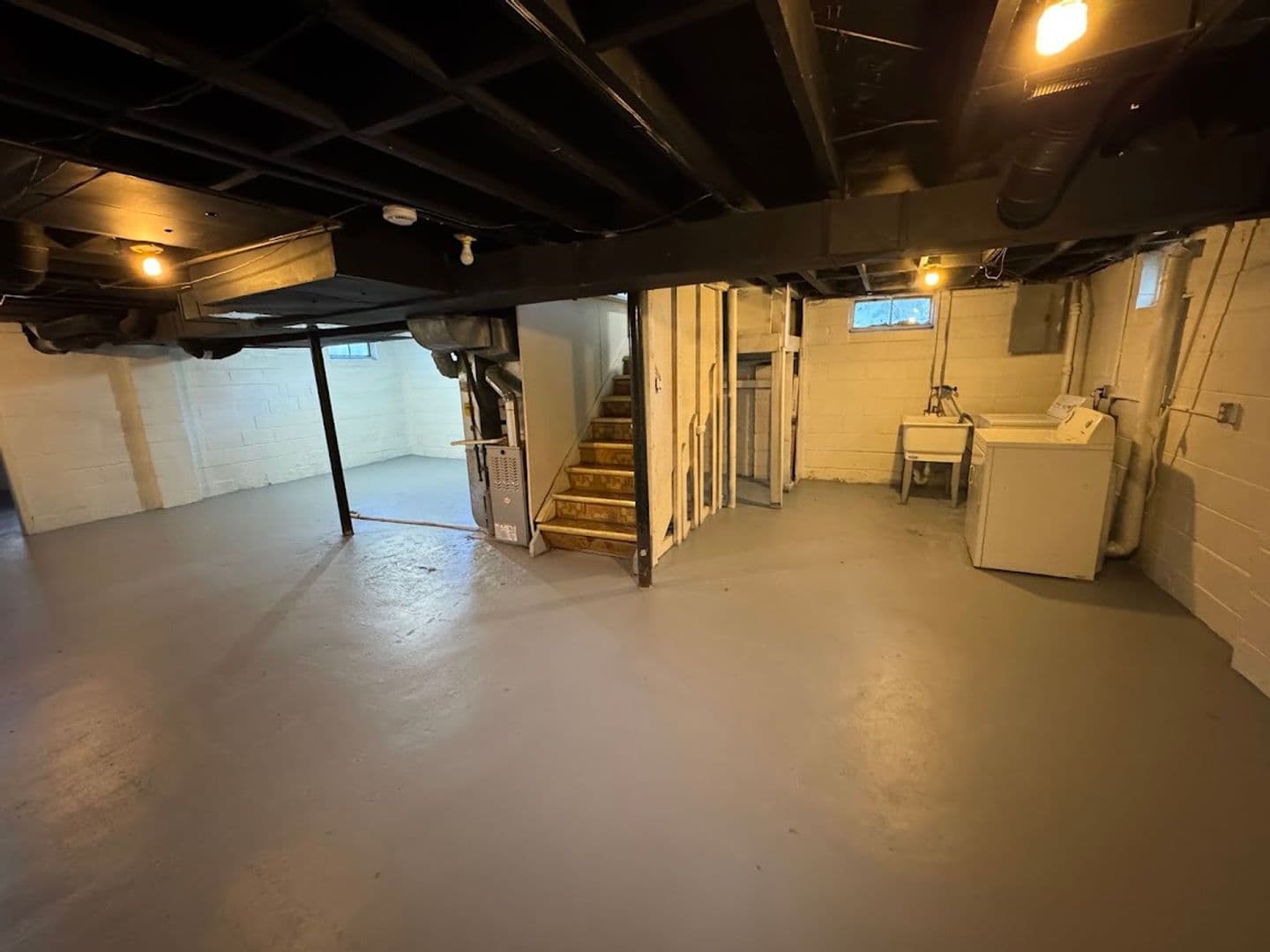 Oak Park House: 23230 Majestic