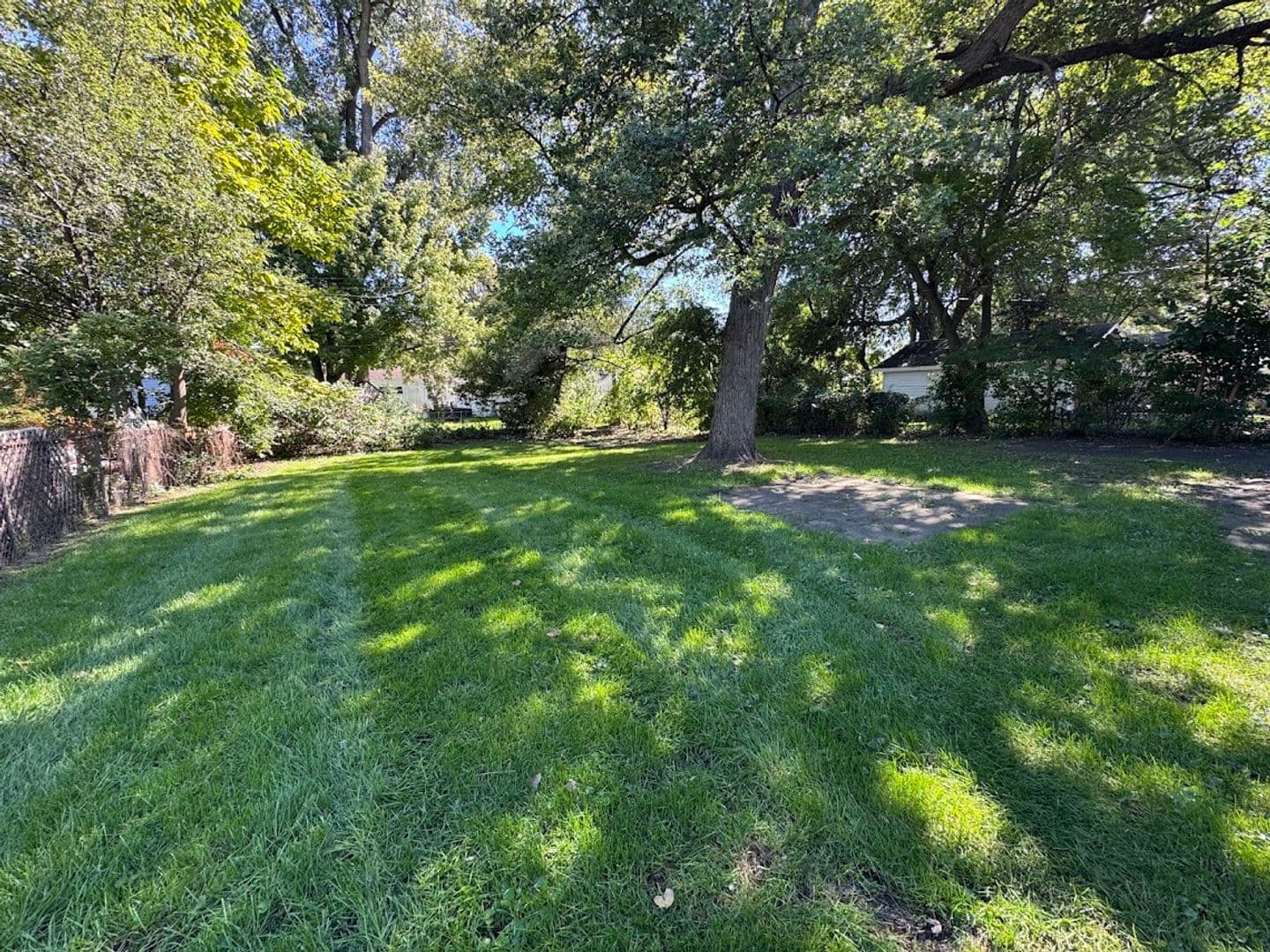Oak Park House: 23230 Majestic
