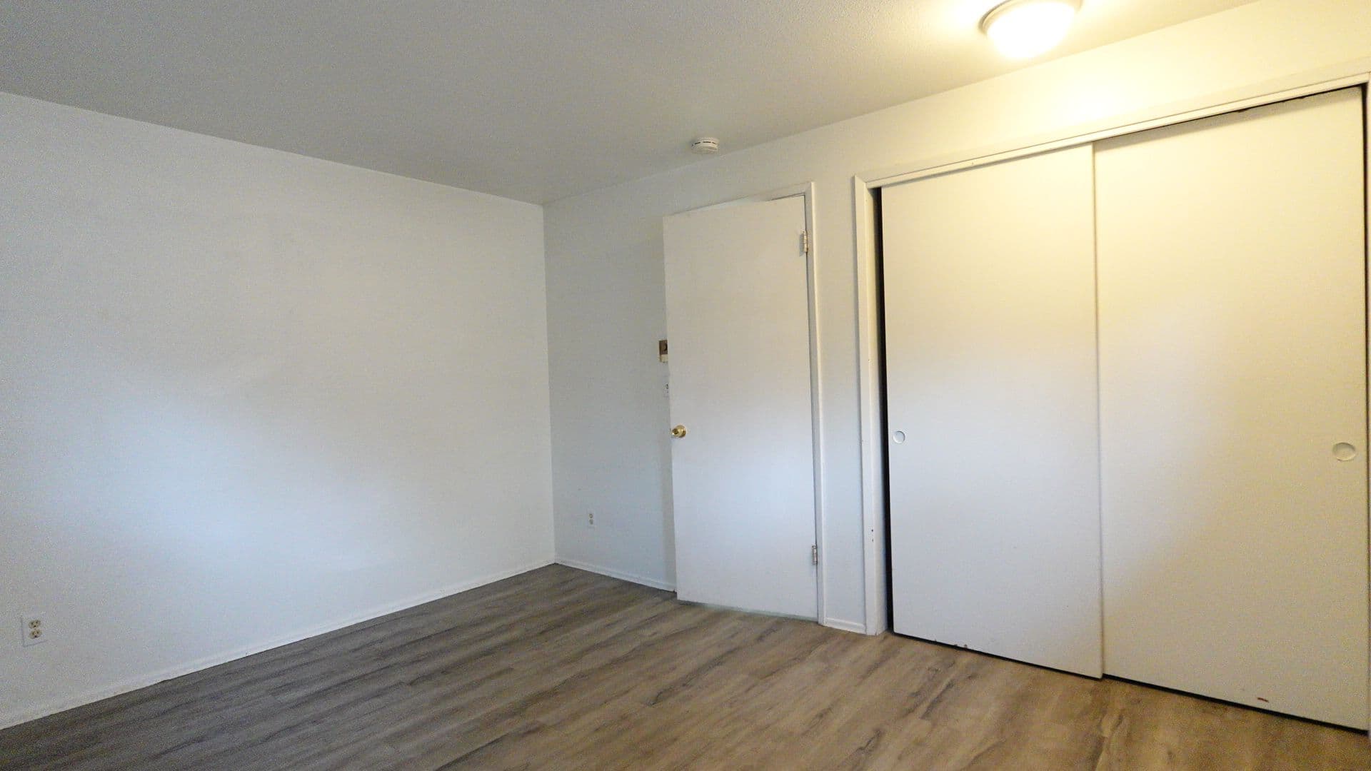 Seattle Apartment: 14000 Greenwood Ave N