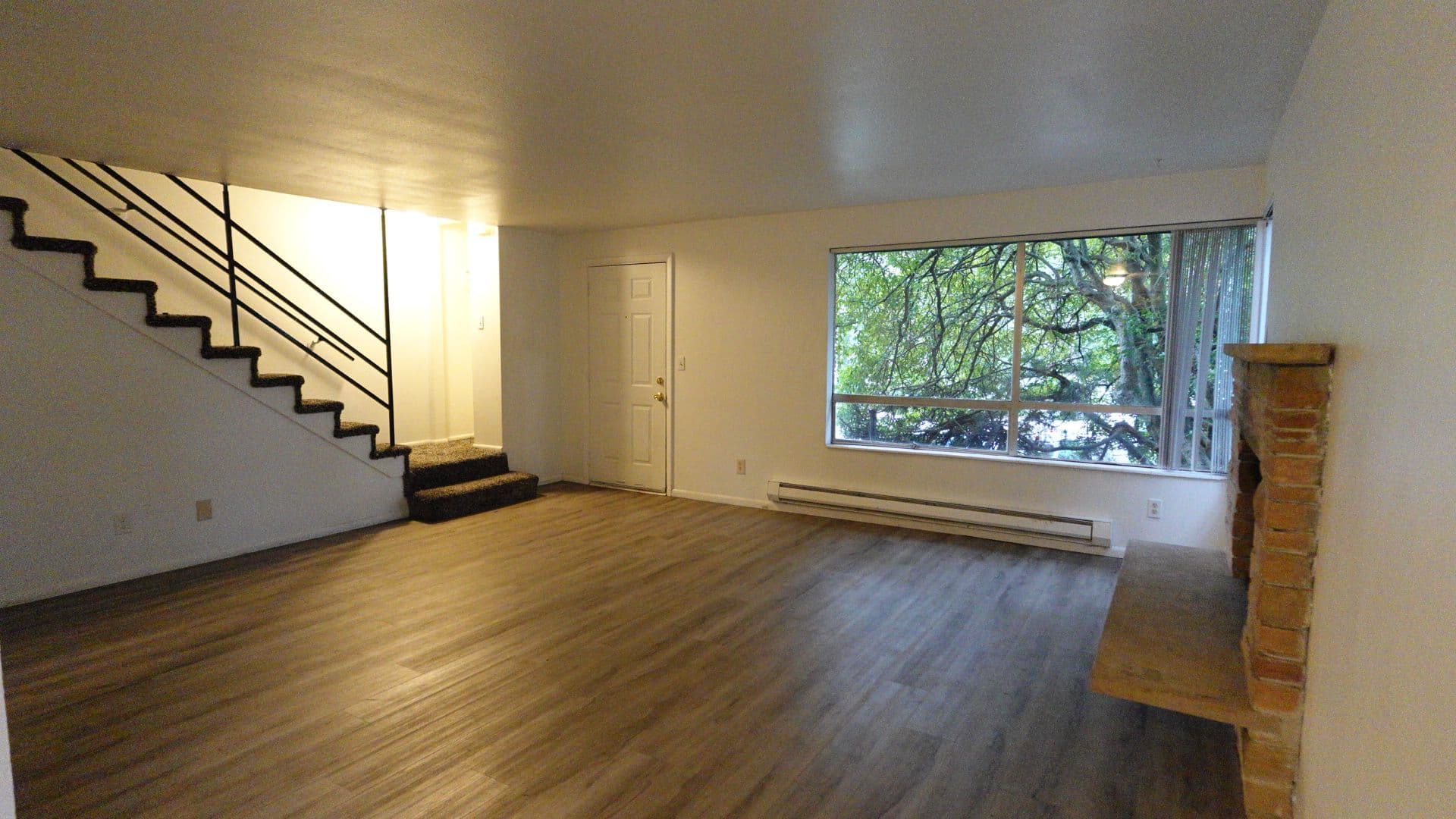 Seattle Apartment: 14000 Greenwood Ave N