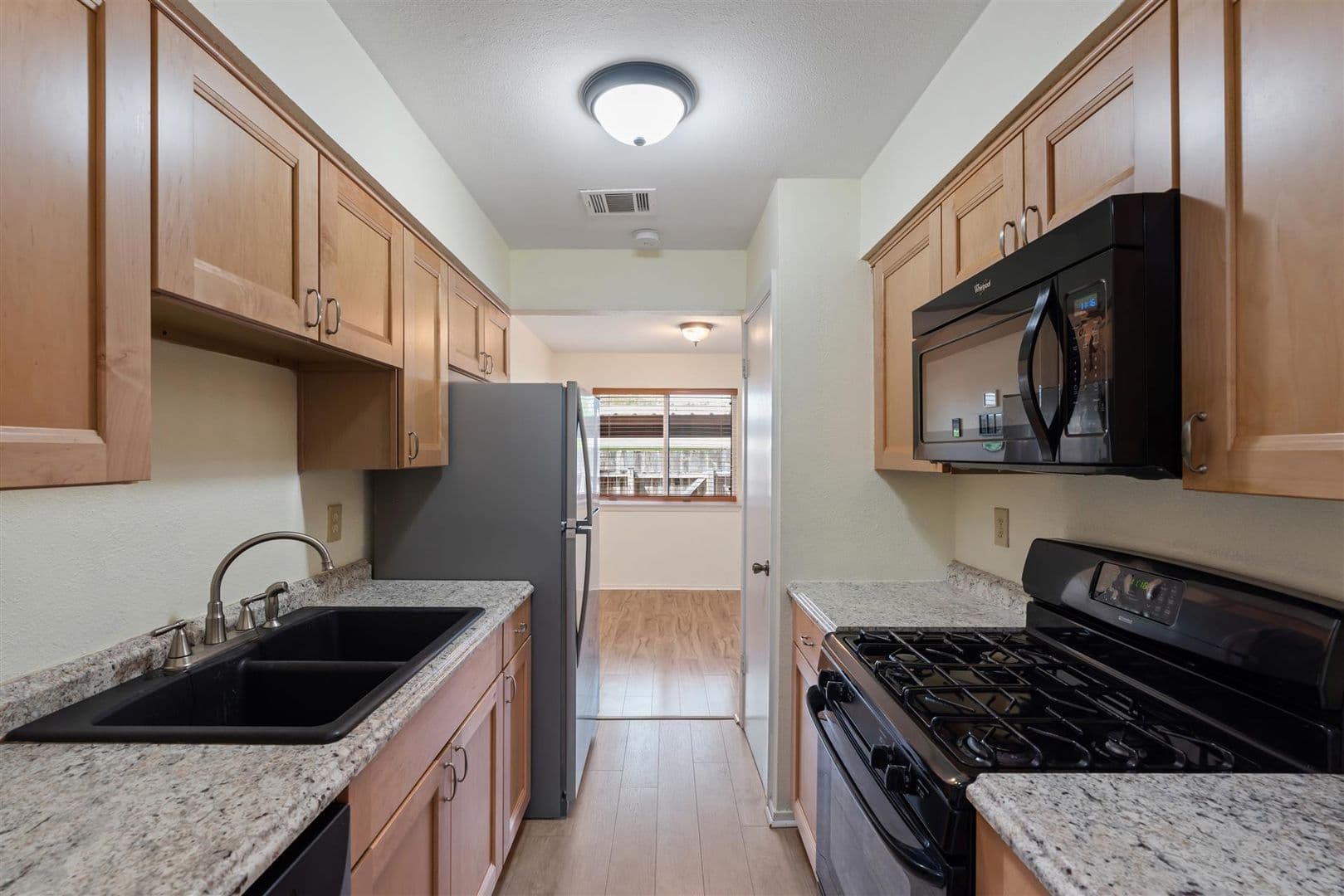 Austin House: 101 Clearday Dr. #122