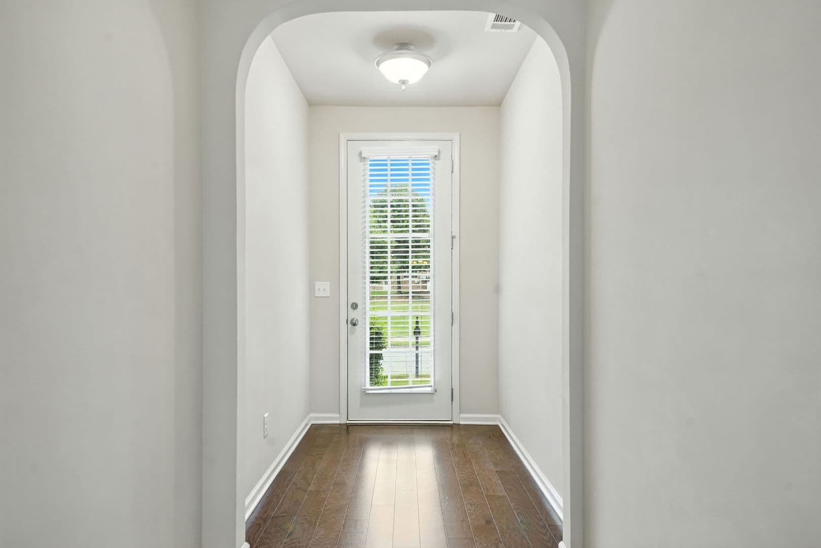 Buford Townhome: 2408 Chancery Mill Lane #257