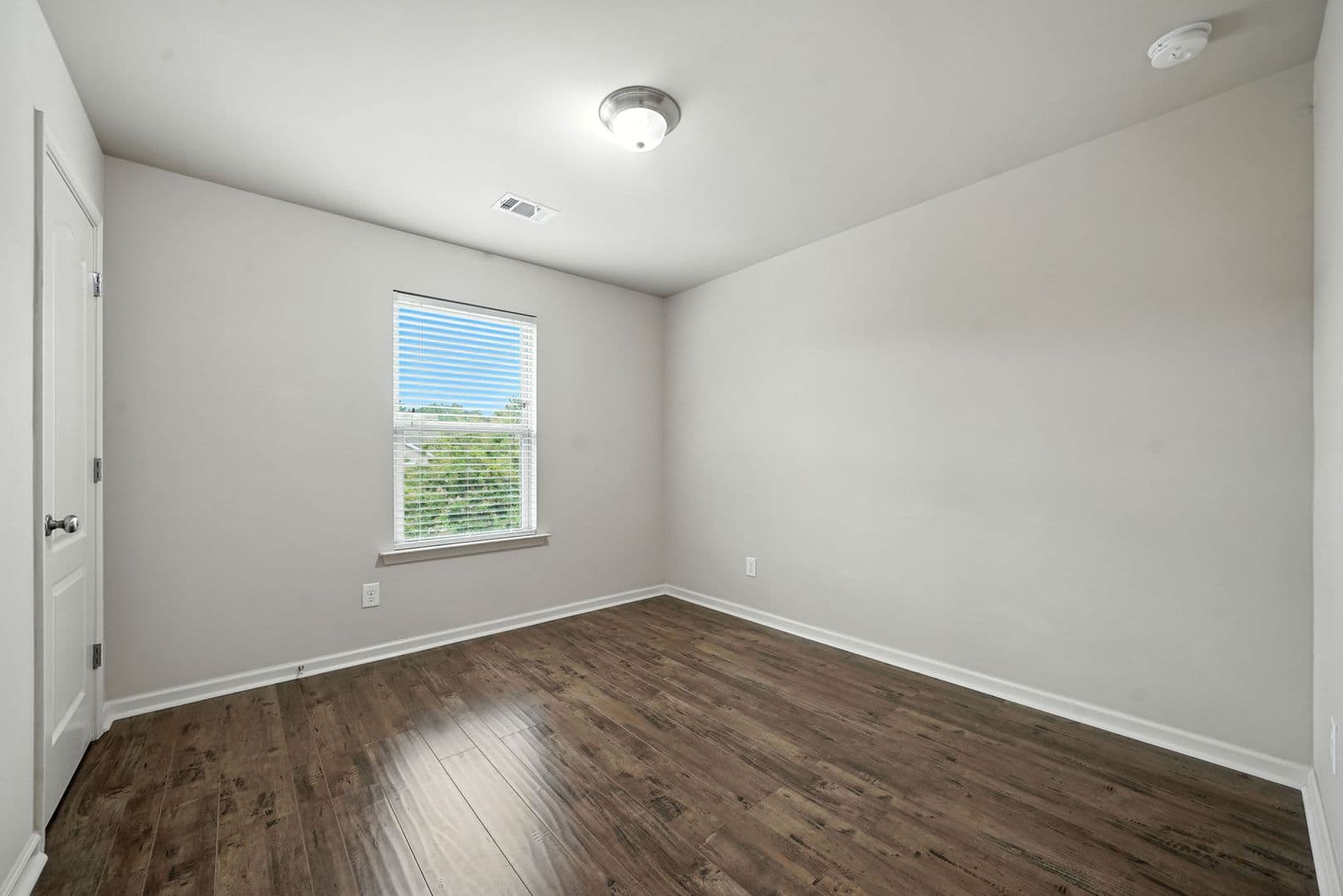Buford Townhome: 2408 Chancery Mill Lane #257
