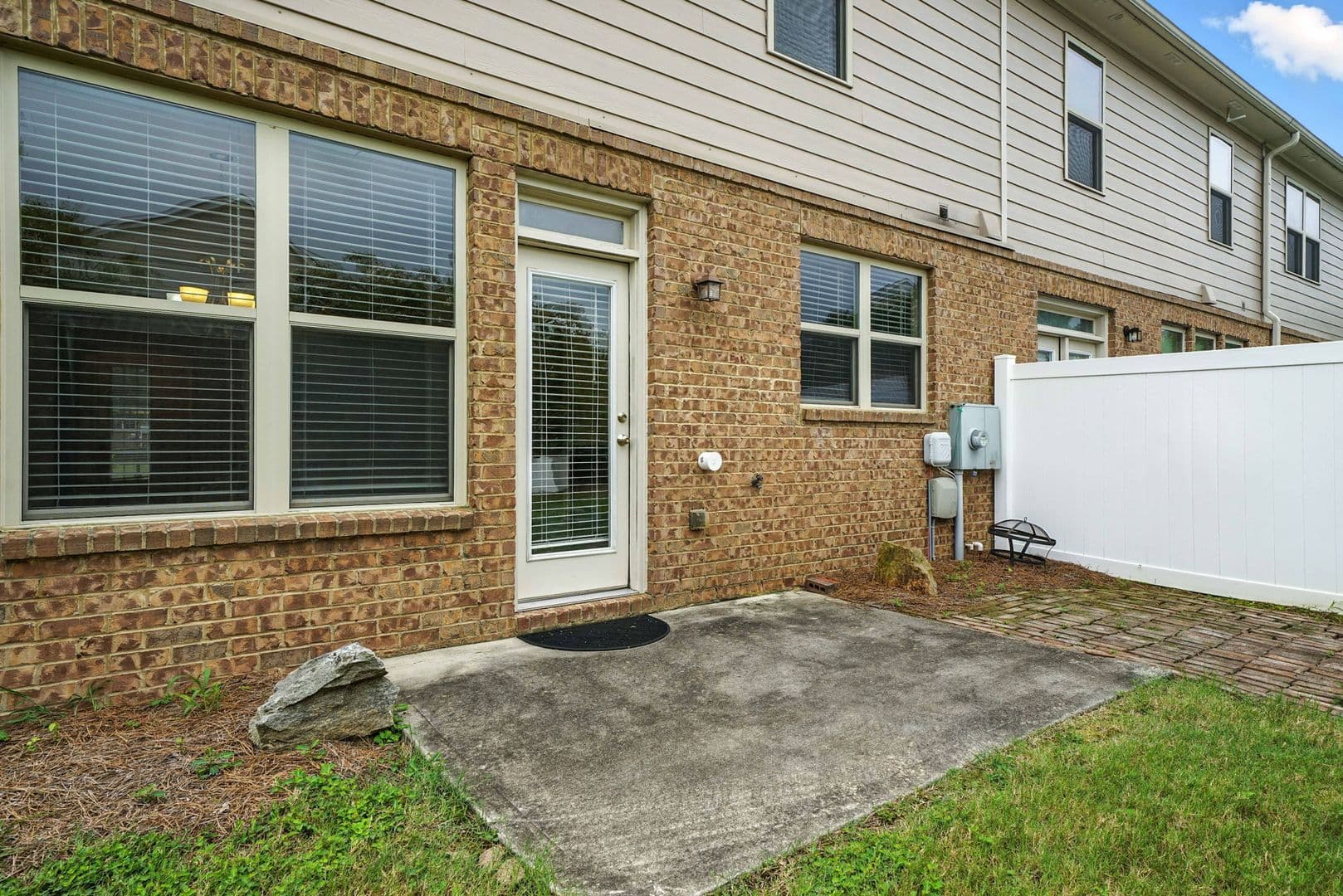 Buford Townhome: 2408 Chancery Mill Lane #257