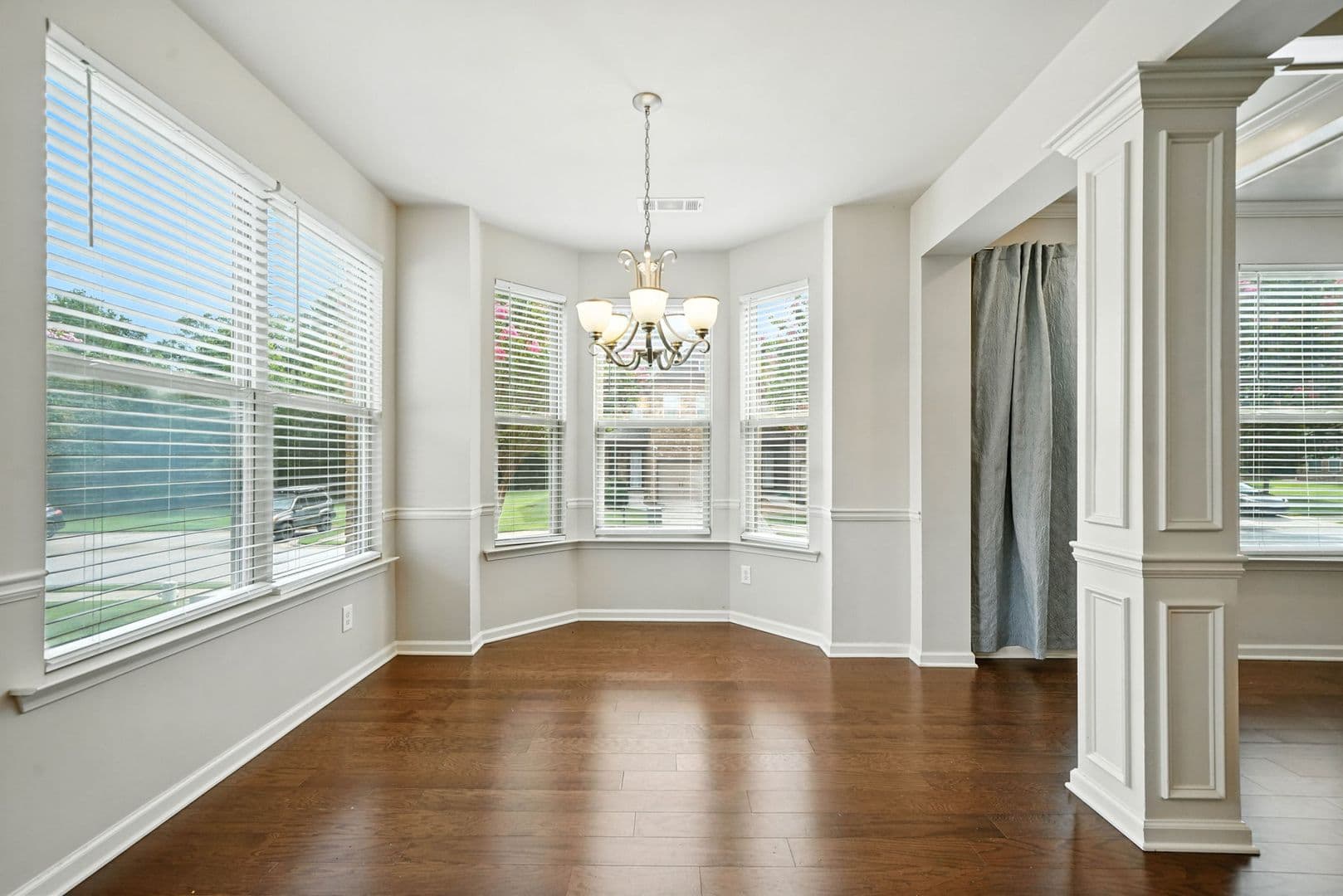 Buford Townhome: 2408 Chancery Mill Lane #257